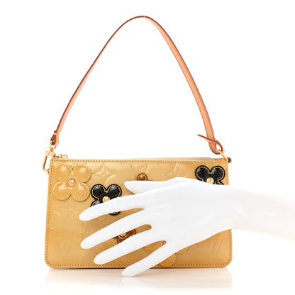 Louis Vuitton Vernis Lexington Fleurs Pochette Beige 2 of 7
