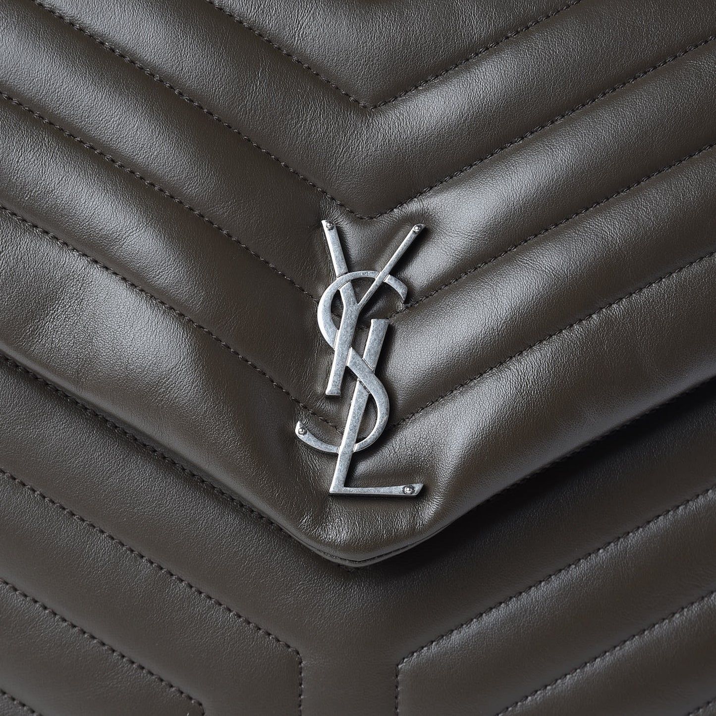Calfskin Y Quilted Monogram Large Loulou Chain Satchel Kaki Fonce
