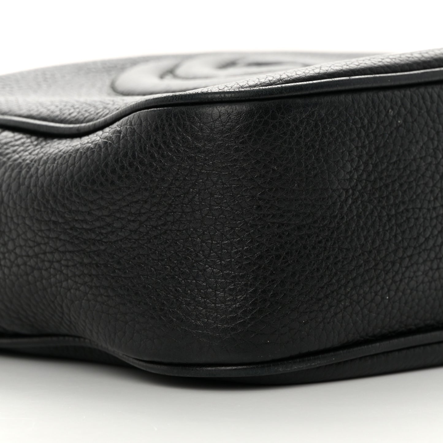 Pebbled Calfskin Small Soho Disco Bag Black