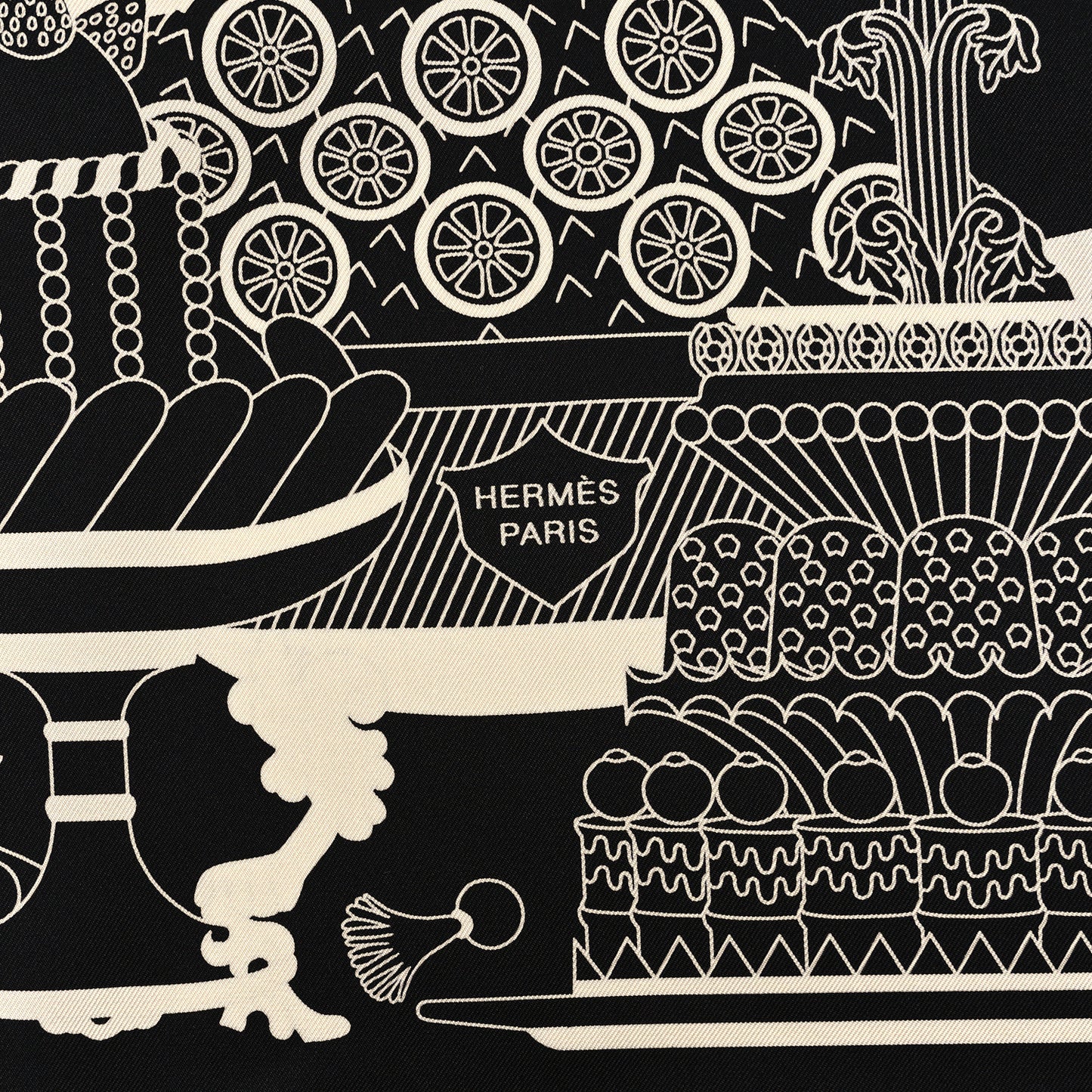 Silk La Patisserie Francaise Scarf 90 Black Creme