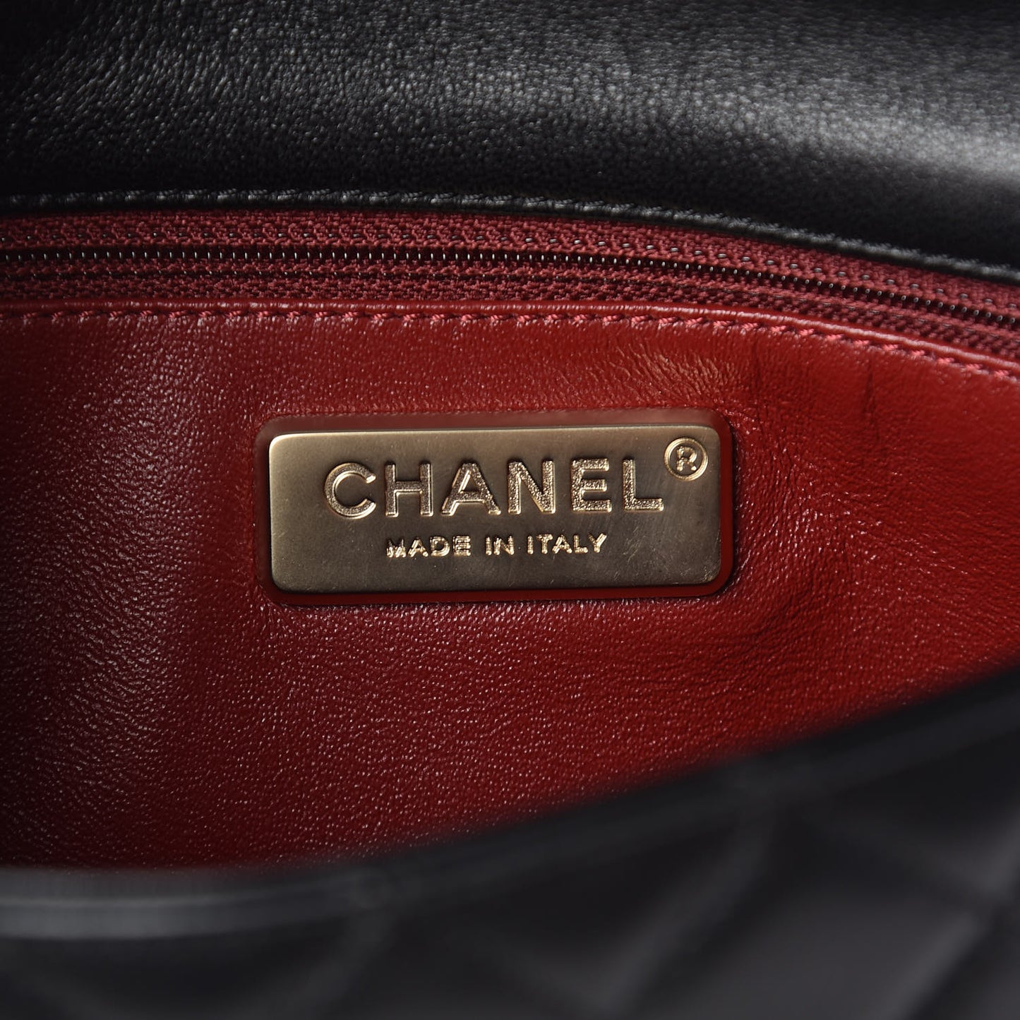 Lambskin Quilted Medium Westminster Pearl Flap Black