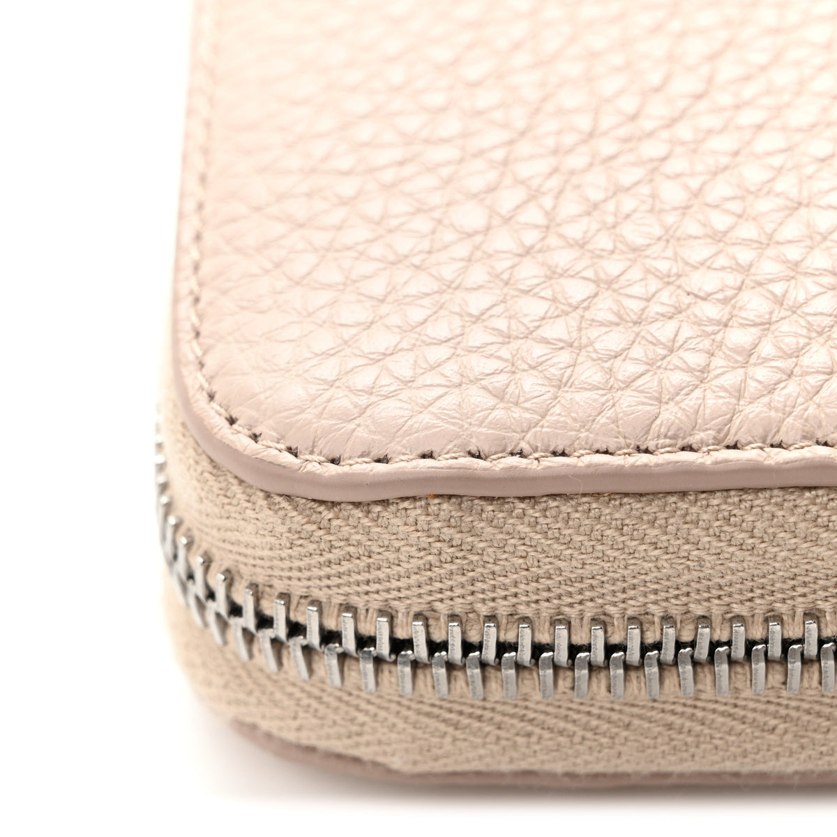 Vitello Daino Triangle Zip Around Wallet Ninfea