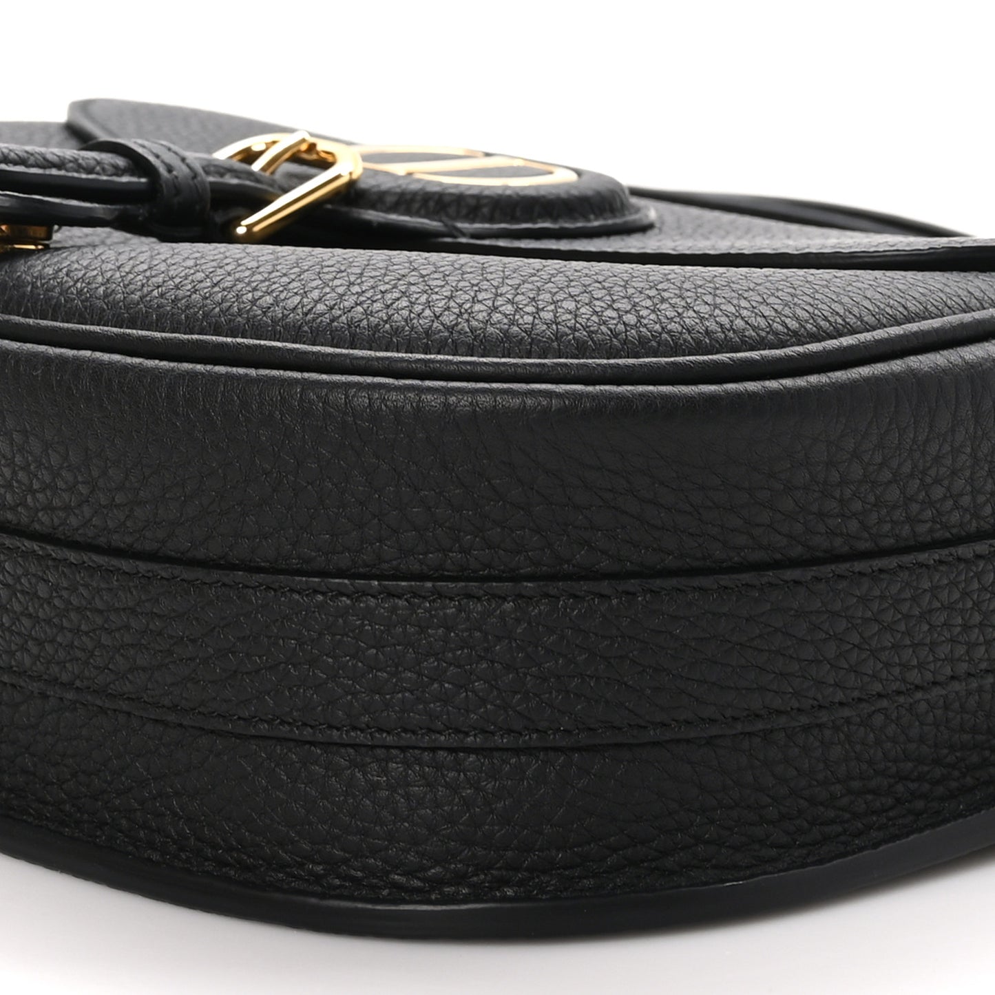 Grained Calfskin Medium Bobby Flap Black