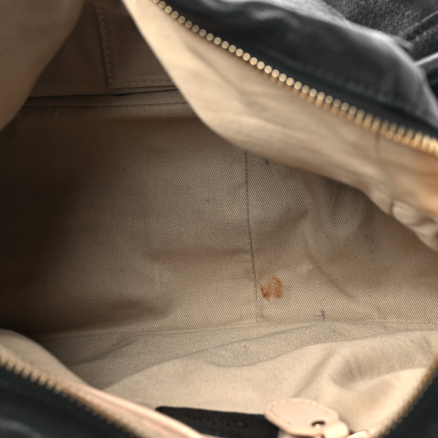 Calfskin Medium Military Paraty Black