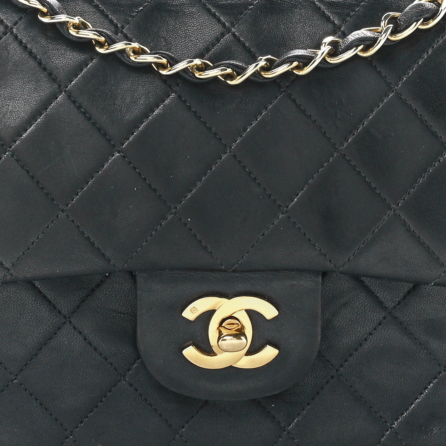 Lambskin Quilted Medium Double Flap Black