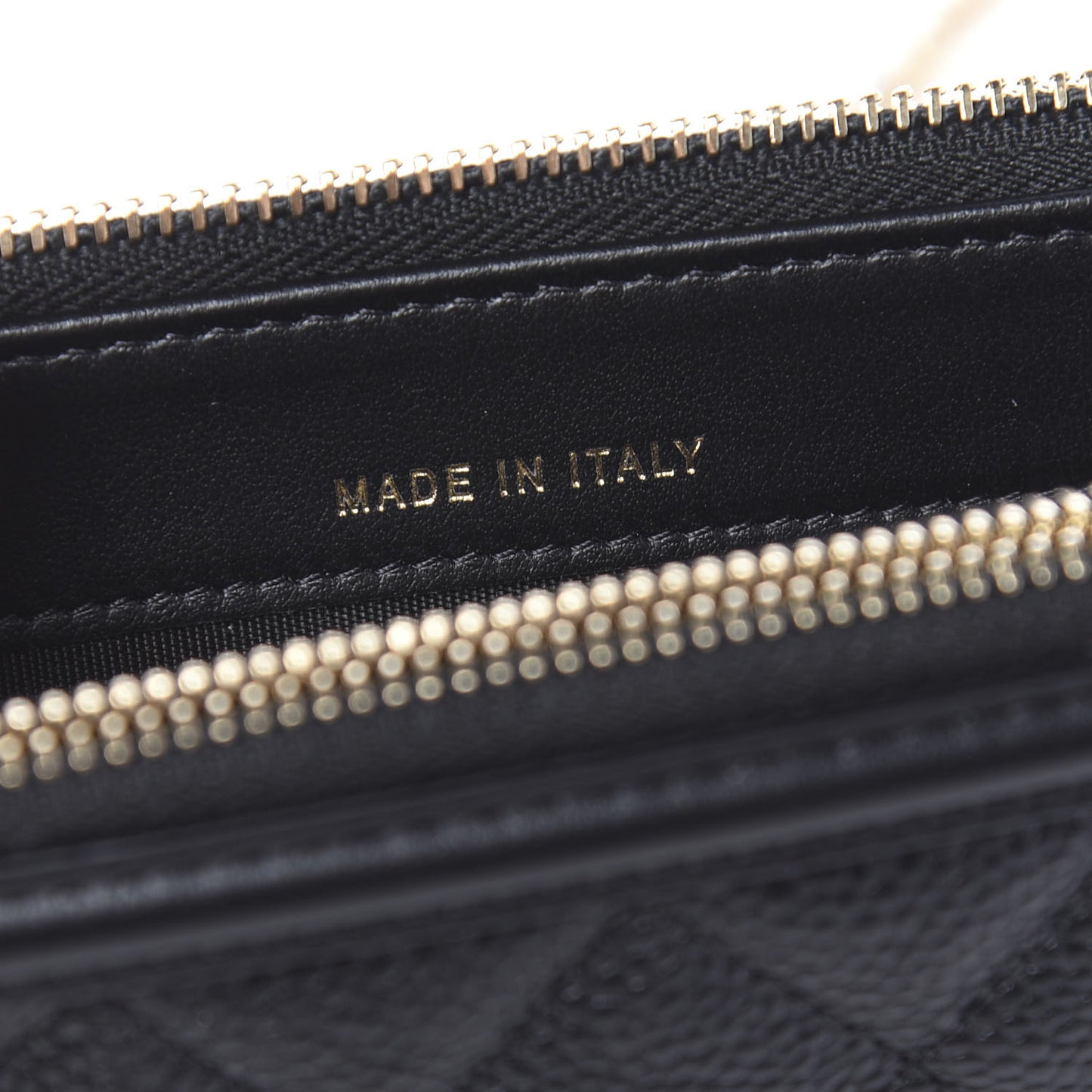 Caviar Quilted CC Filigree Clutch With Chain Black