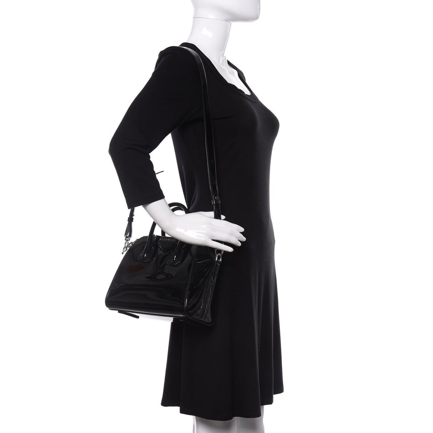 Patent Calfskin Mini Antigona Black