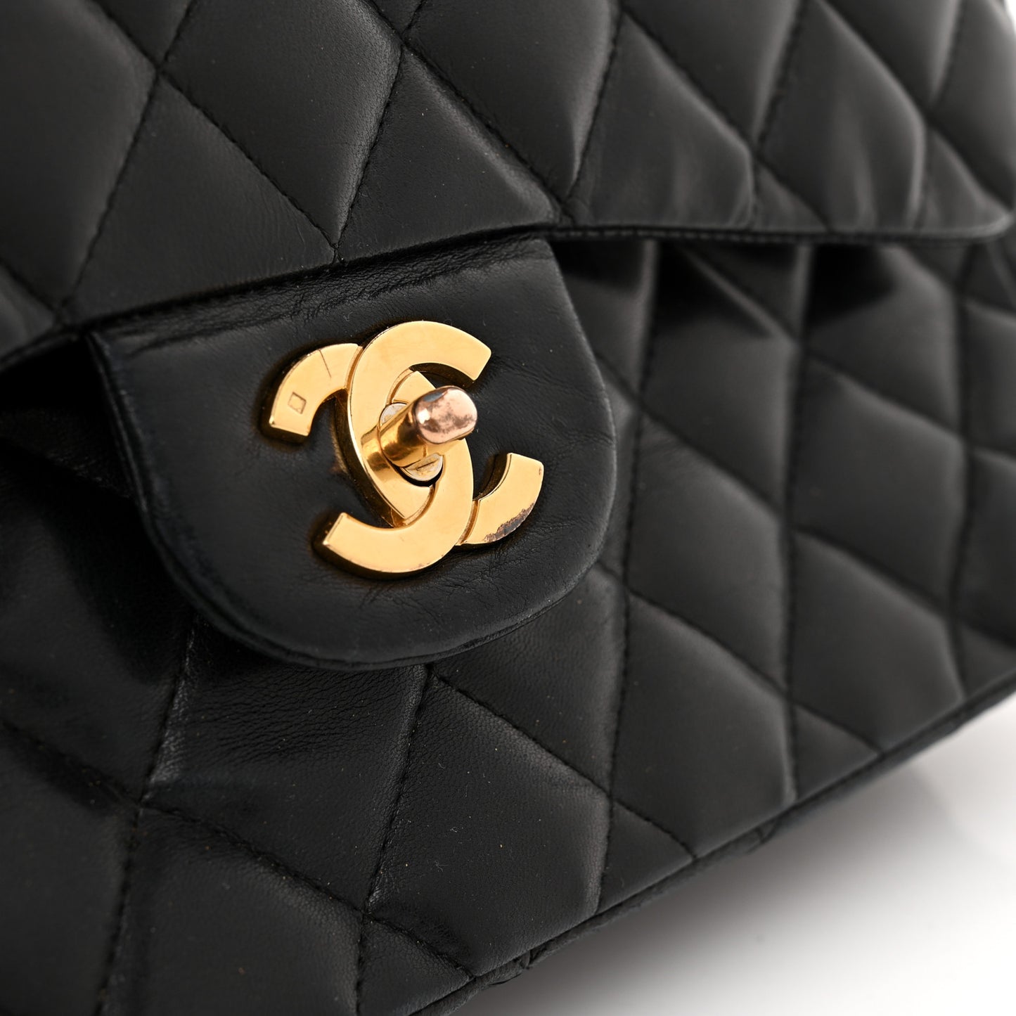 Lambskin Quilted Jumbo Single Flap Black