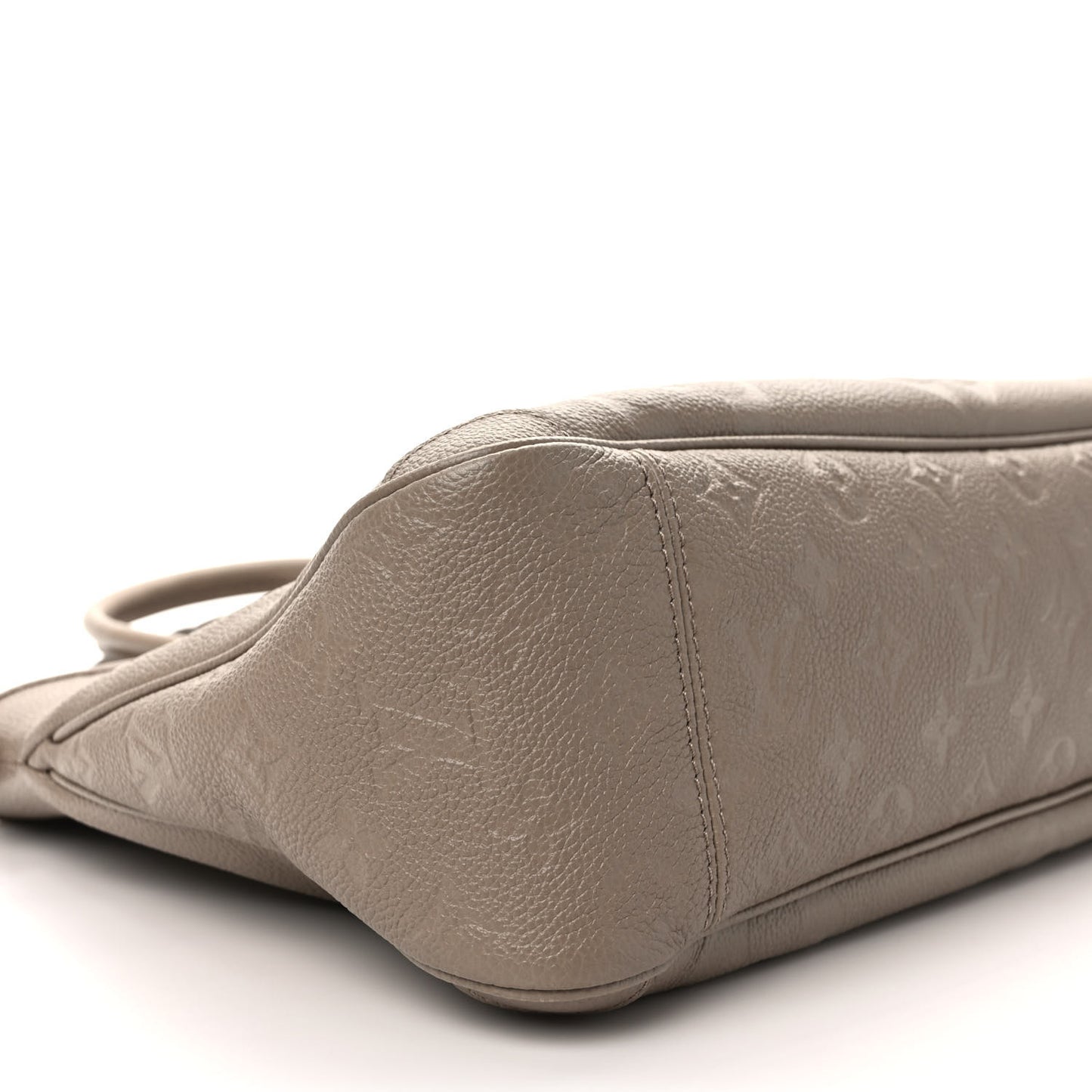 Empreinte Monogram Giant Trianon MM Tourterelle