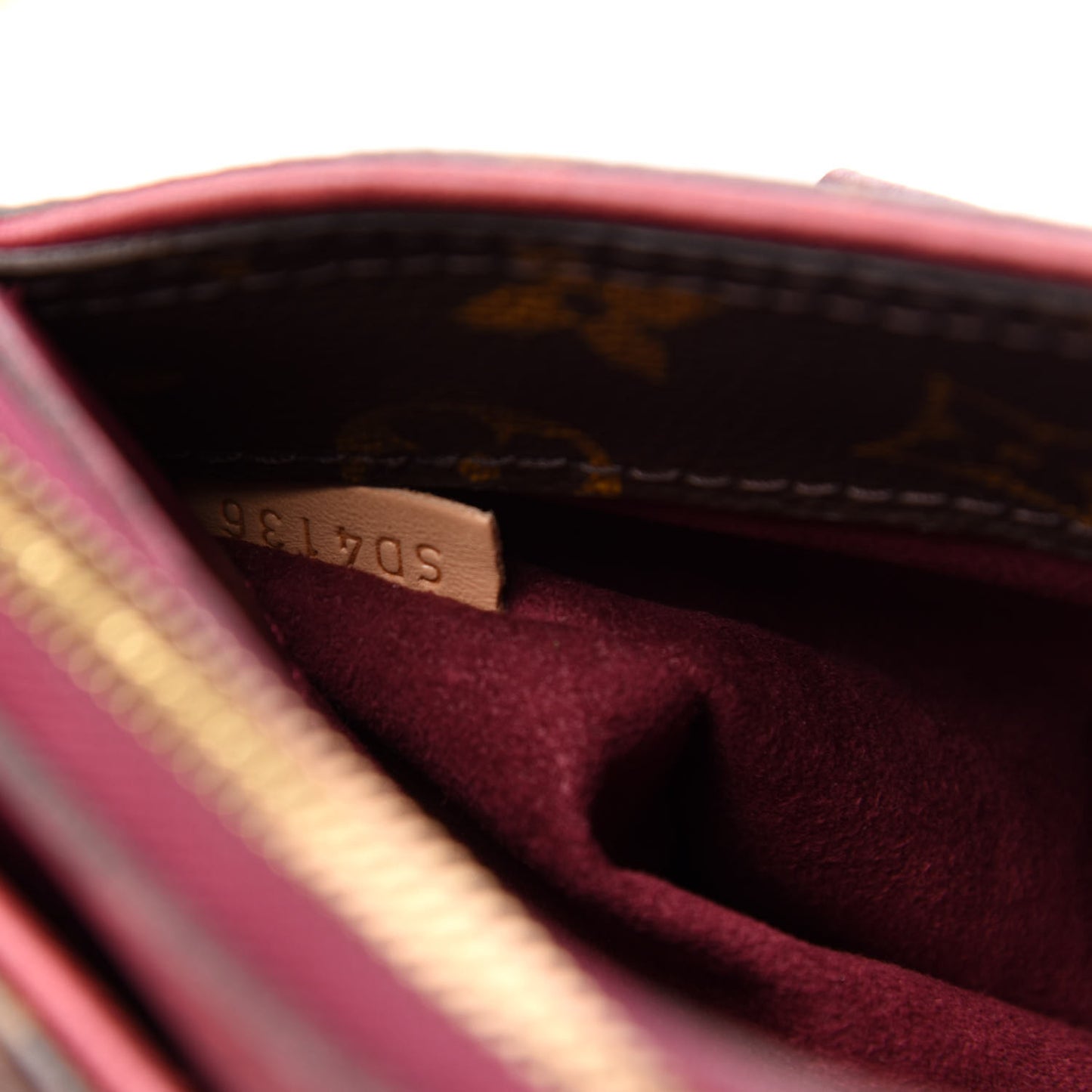 Monogram Pallas BB Raisin