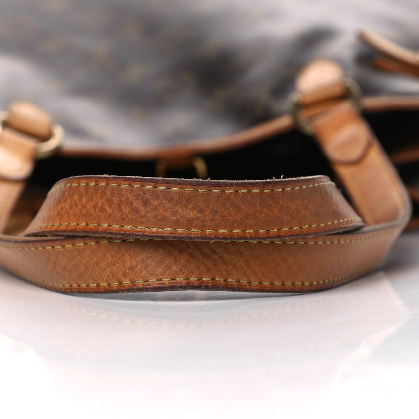 Monogram Batignolles Vertical