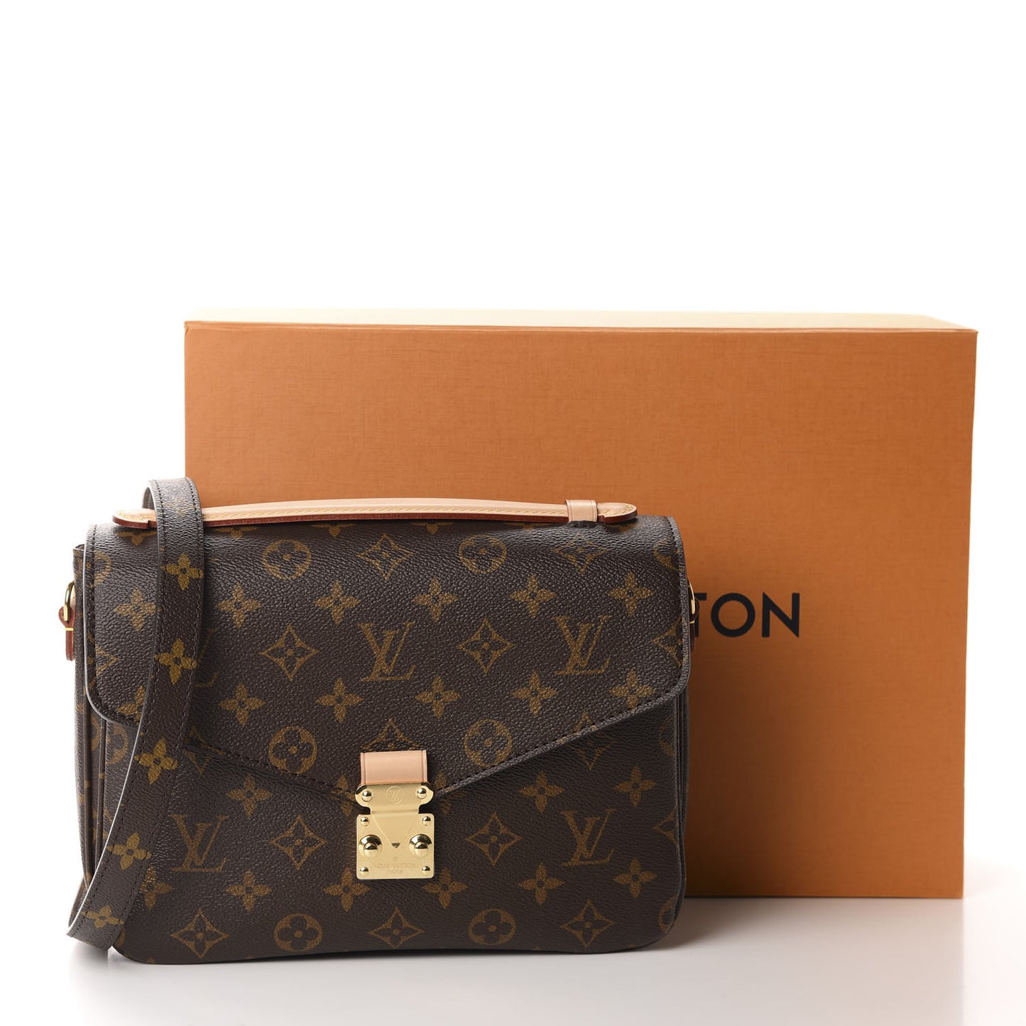 Monogram Pochette Metis