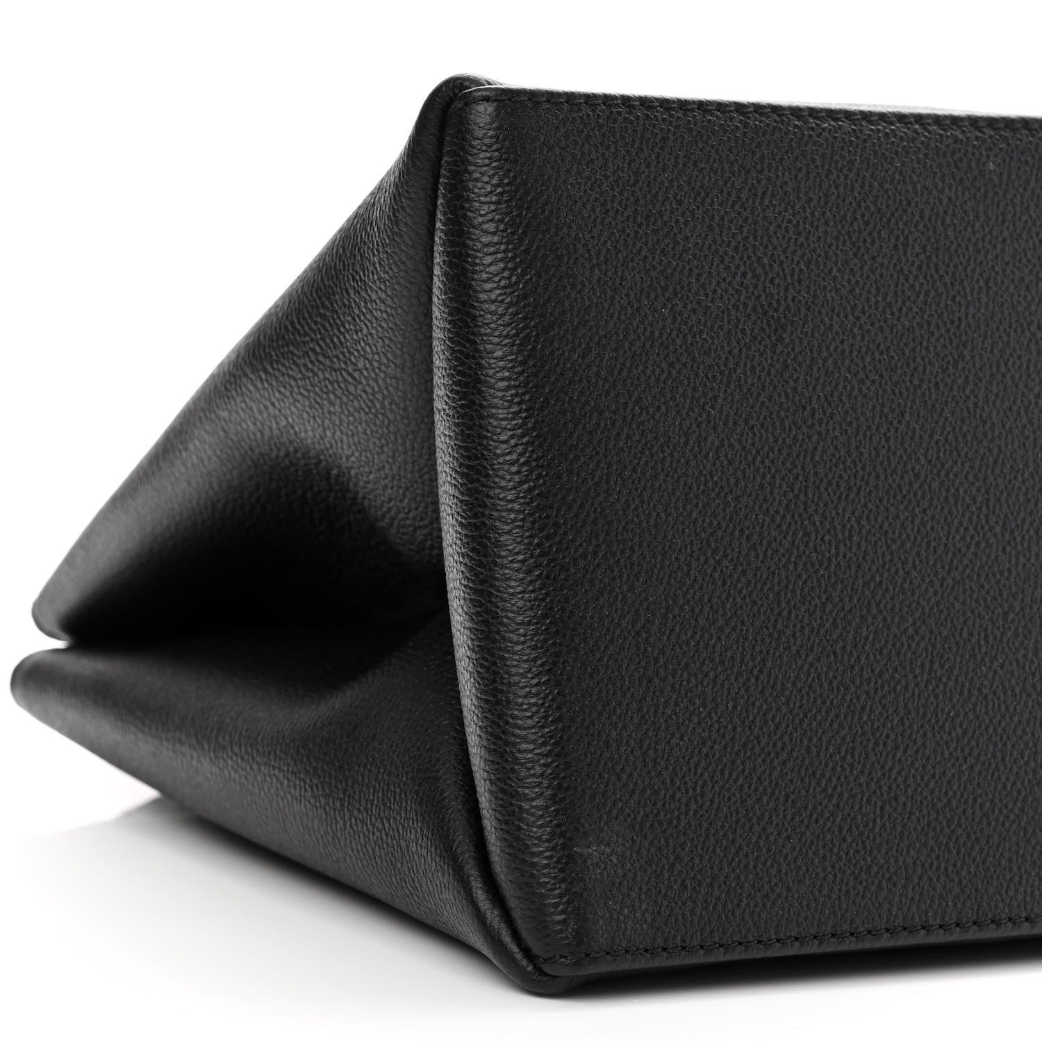 Louis Vuitton Empreinte Monogram Giant Grand Palais Black 8 of 9