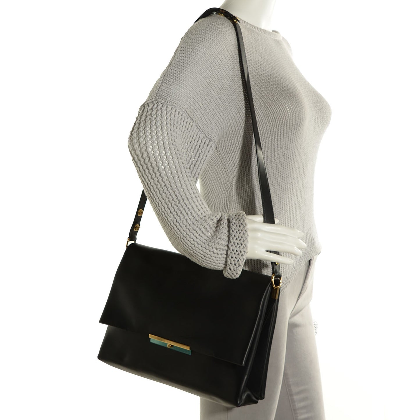 Calfskin Blade Flap Black