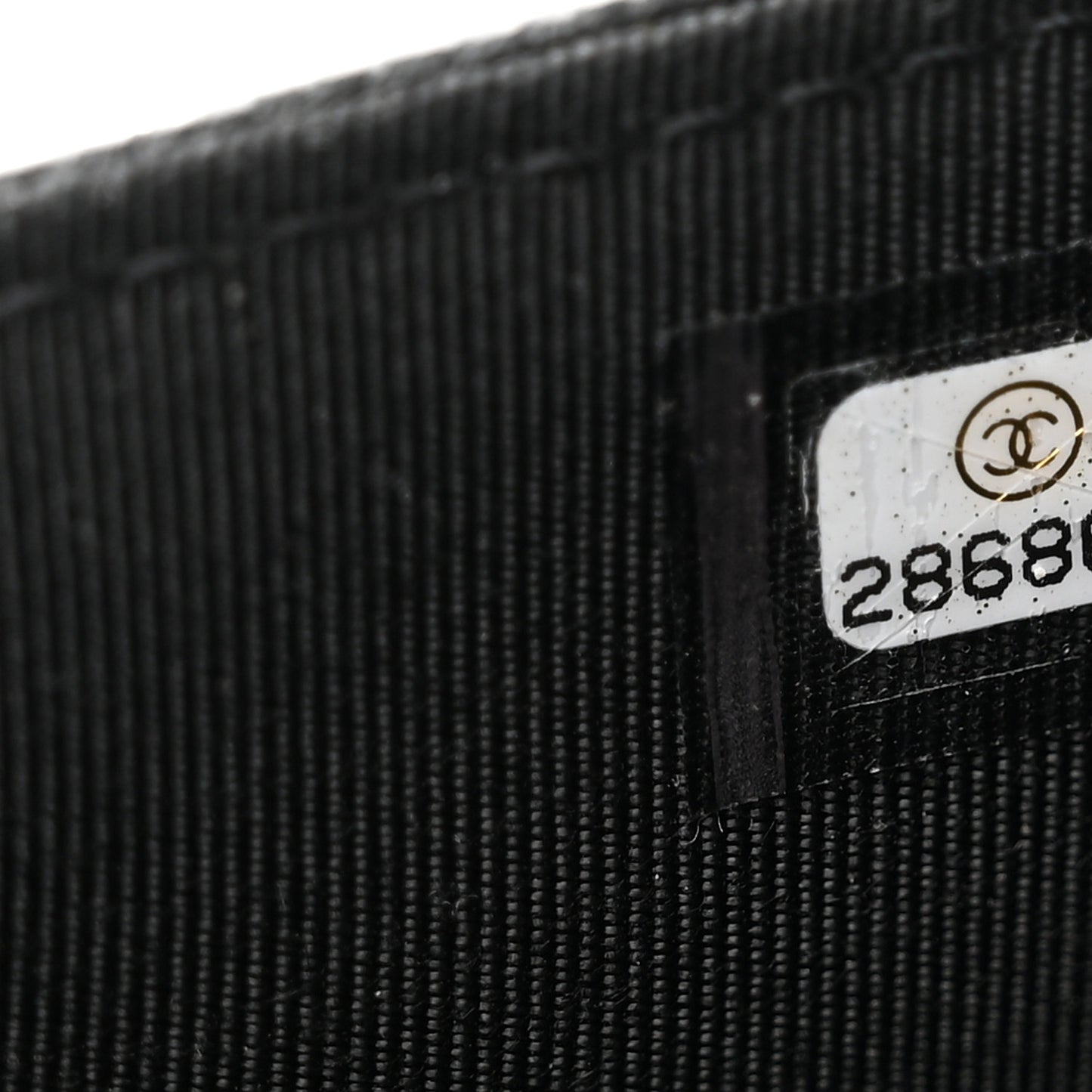 Caviar Quilted Classic Strap Pouch Black