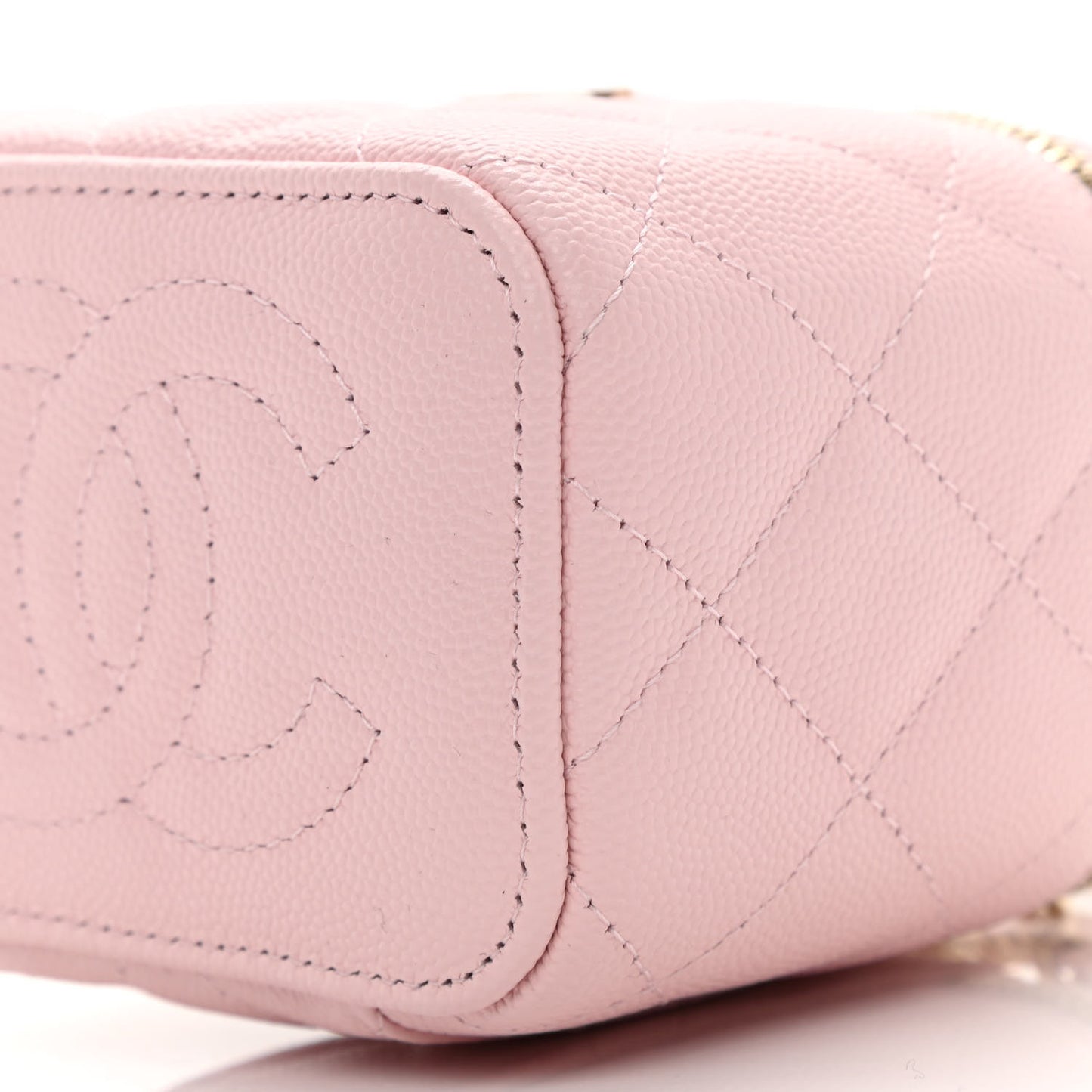Caviar Quilted Mini Vanity Case With Chain Light Pink