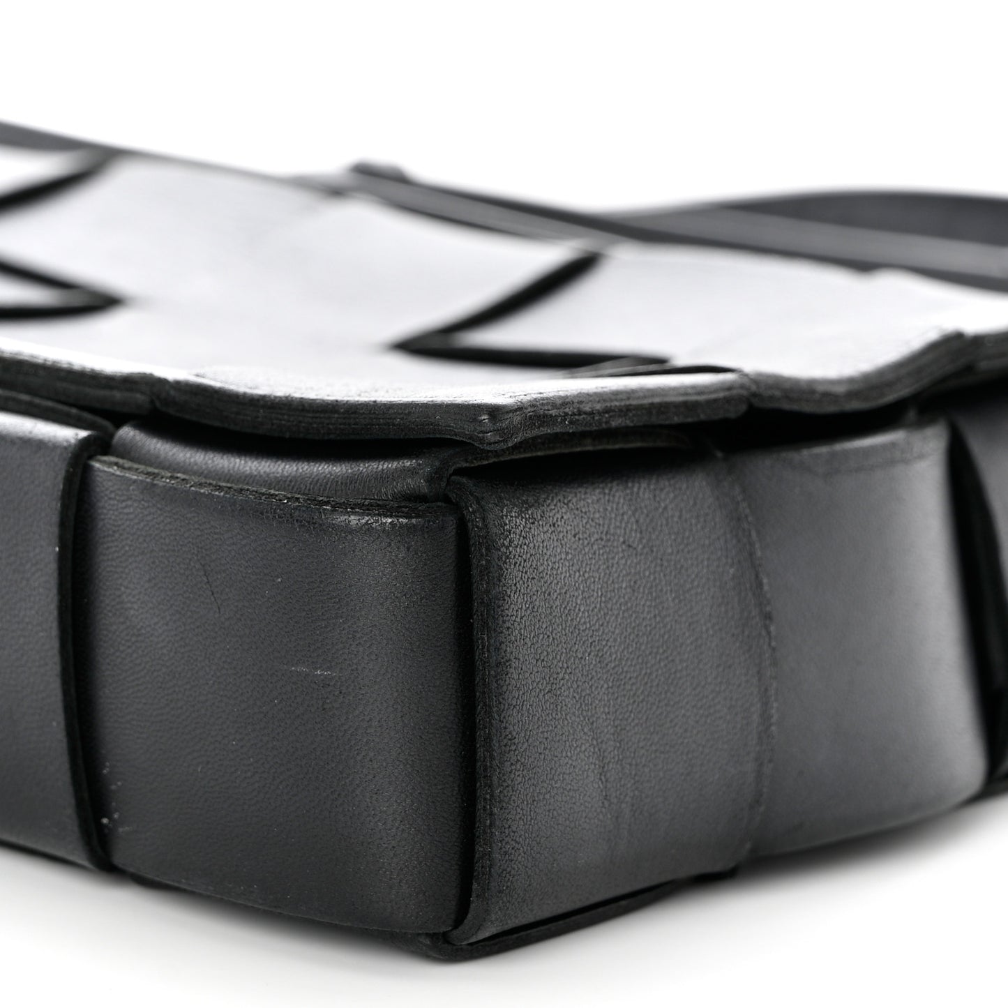 Nappa Maxi Intreccio Cassette Bag Black