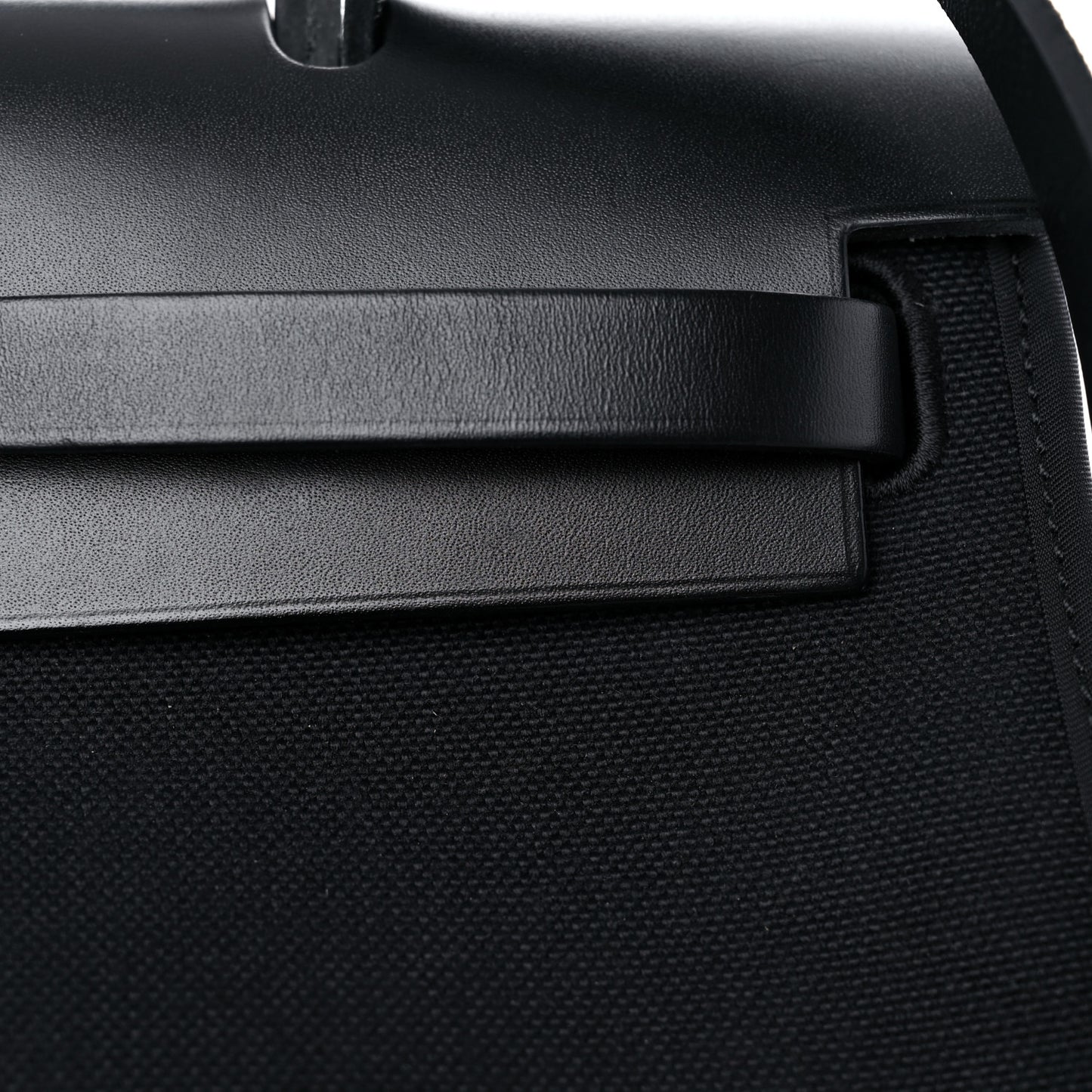 Military Toile Vache Hunter Herbag Zip PM 31 Black