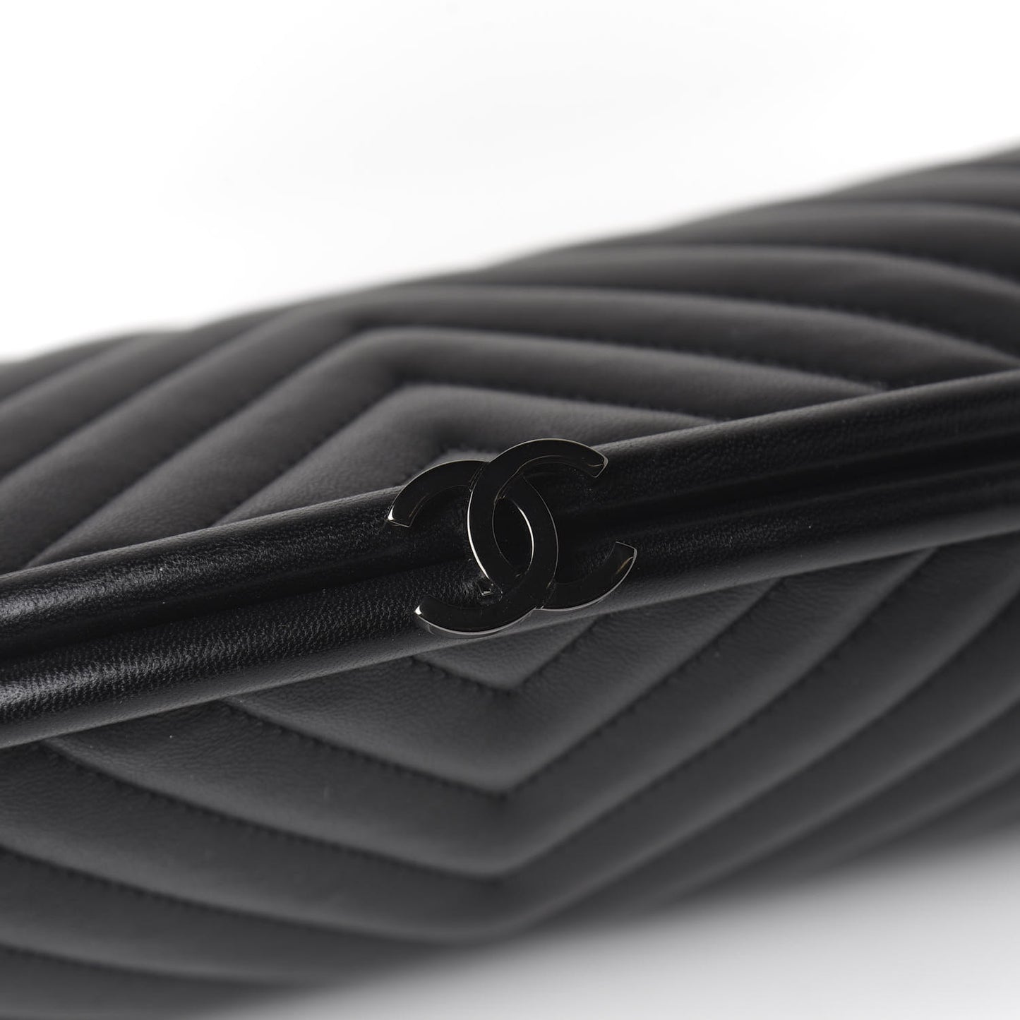 Lambskin Chevron Quilted Timeless Clutch Black