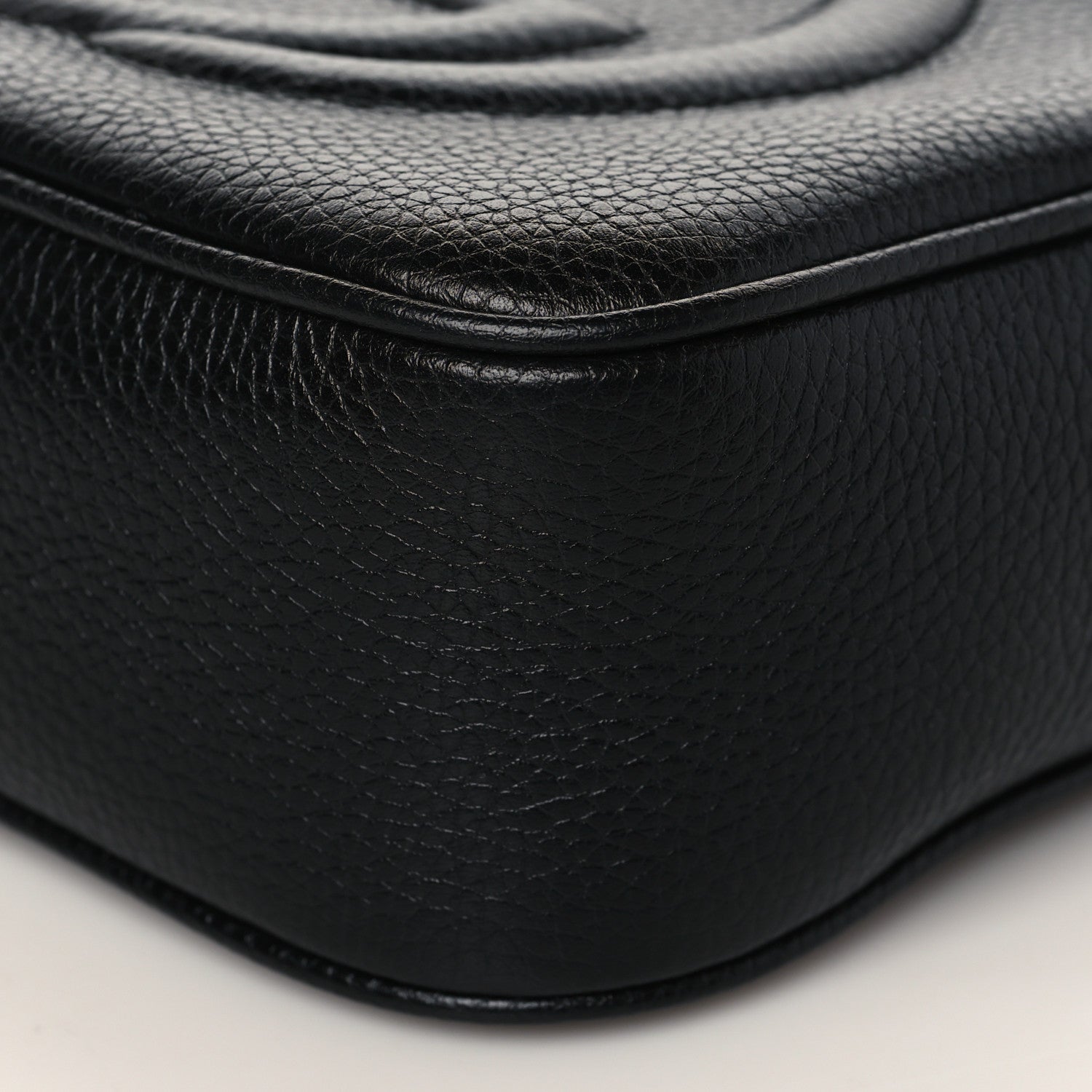 Gucci Pebbled Calfskin Small Soho Disco Bag Black 9 of 9