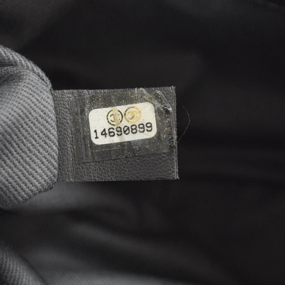 Chanel Iridescent Calfskin Glint Messenger Flap Black 8 of 9