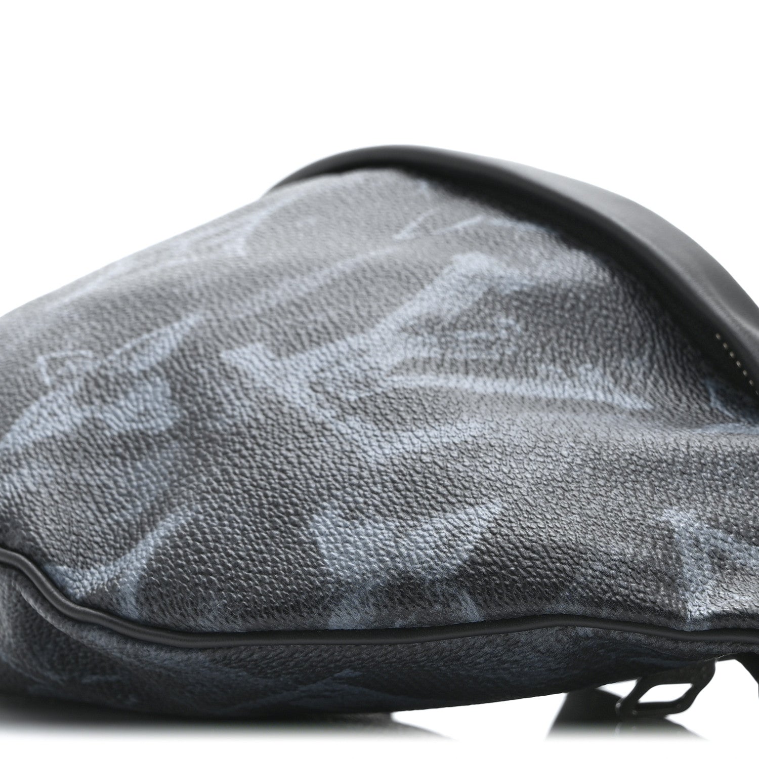 Louis Vuitton Monogram Pastel Discovery Bumbag Black 8 of 8