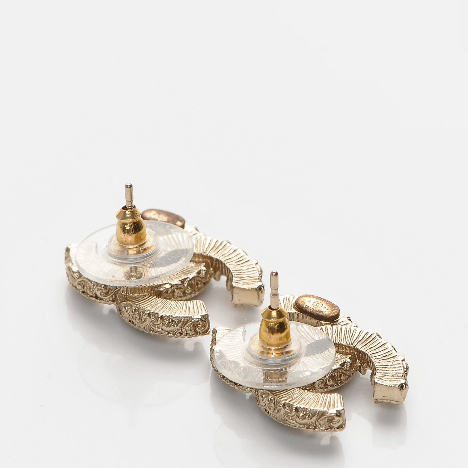 Chanel Enamel CC Baroque Earrings Black Gold 3 of 4