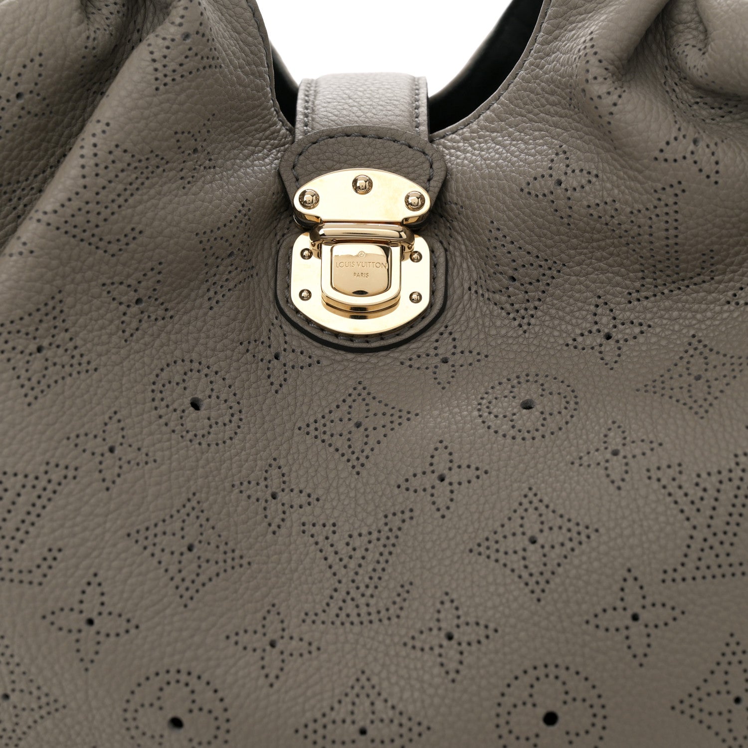 Louis Vuitton Mahina L Taupe 7 of 9