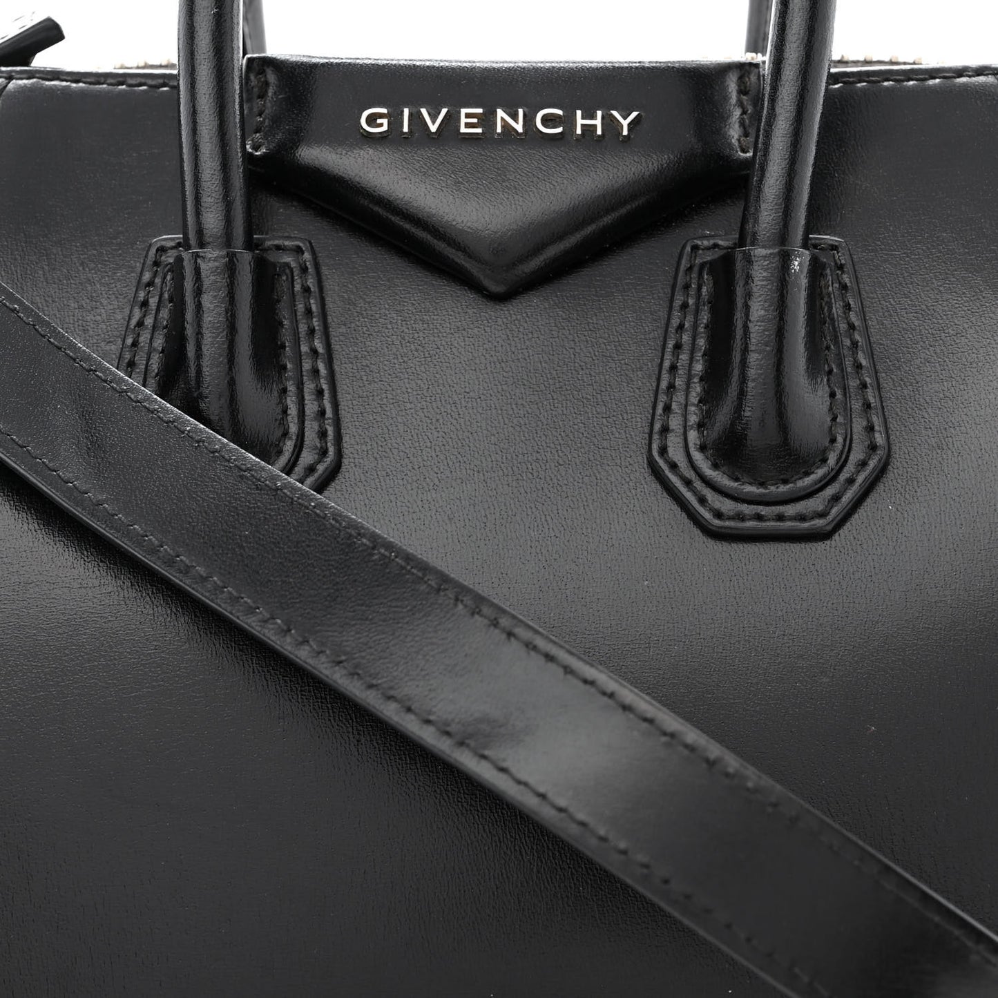 Shiny Lord Calfskin Mini Antigona Black