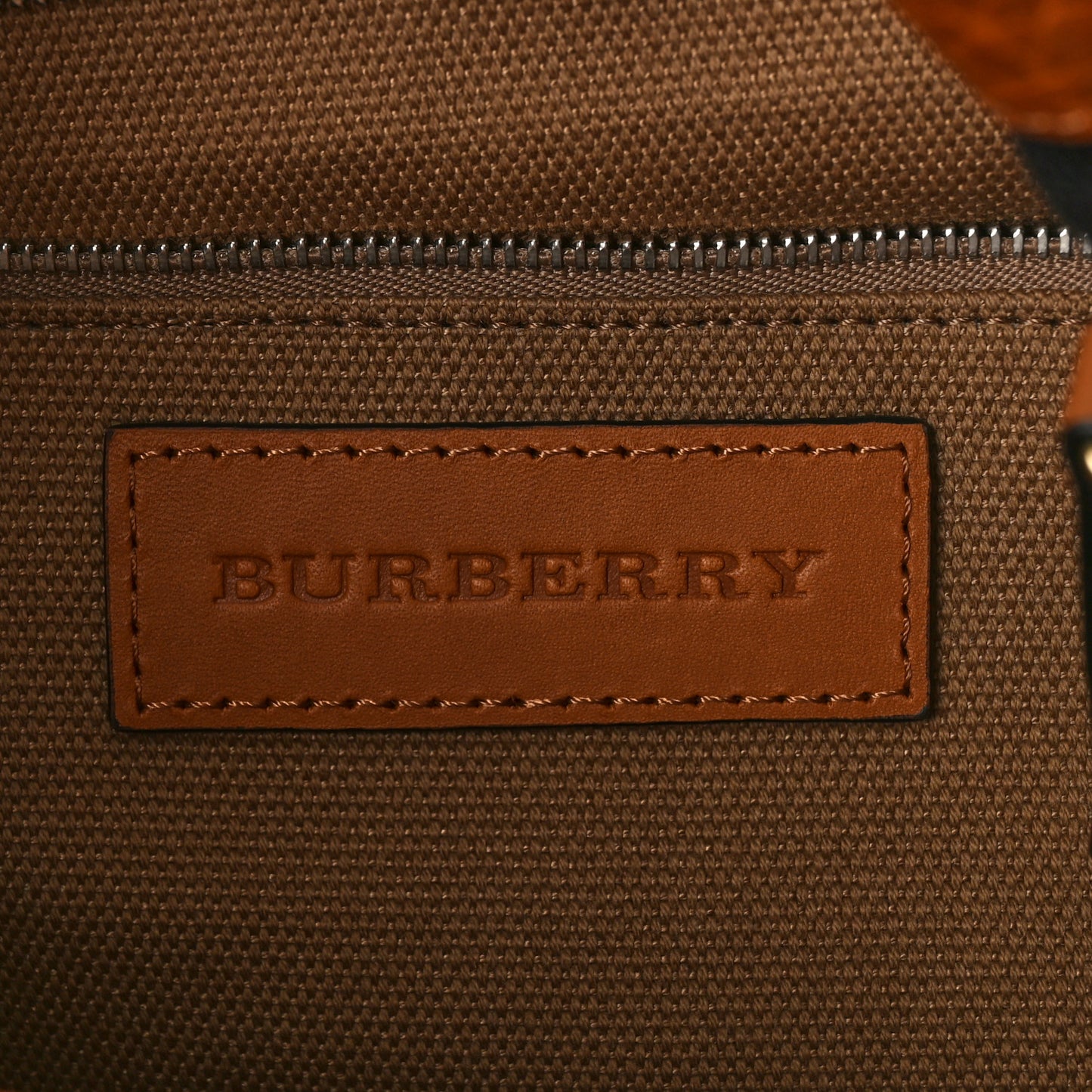 Grainy Calfskin House Check Small Maidstone Saddle Brown