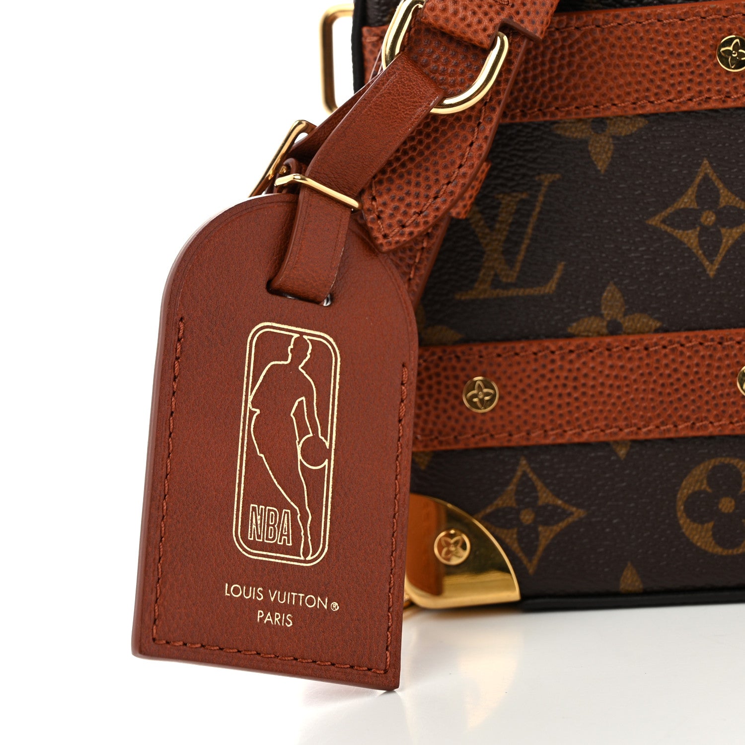 Louis Vuitton X NBA Grained Calfskin Monogram Handle Trunk Brown 10 of 10