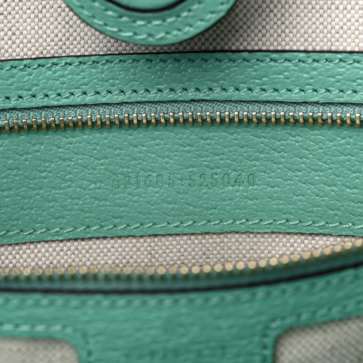 Monogram Jumbo GG Textured Dollar Calfskin Medium Ophidia Shopping Tote Beige Pepperlight Mint