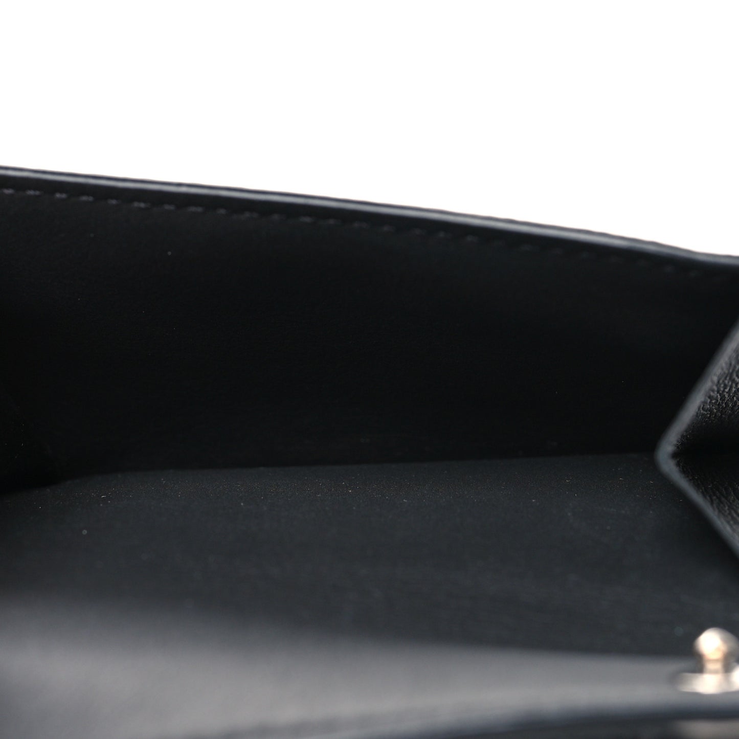 Reverse Monogram Eclipse Discovery Compact Wallet