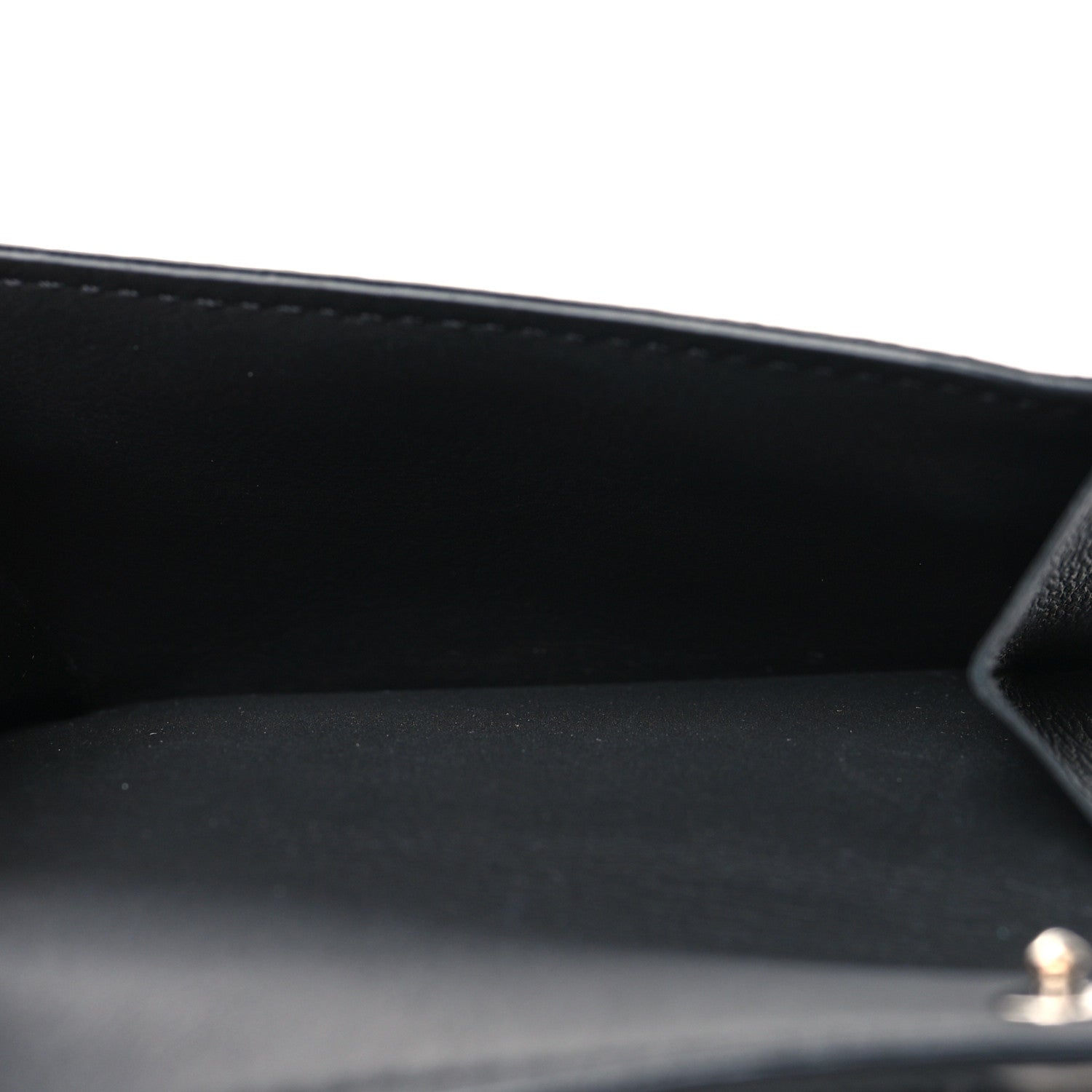 Louis Vuitton Reverse Monogram Eclipse Discovery Compact Wallet 6 of 9
