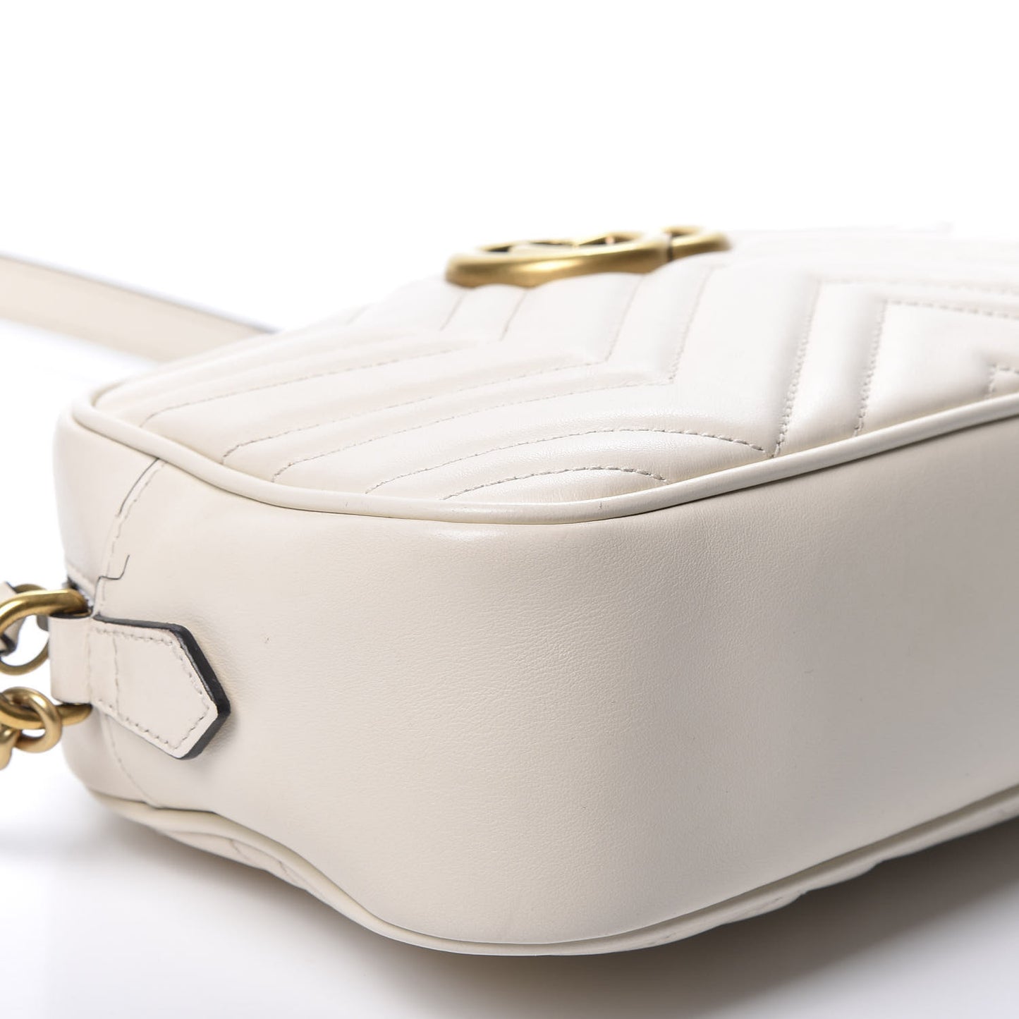 Calfskin Matelasse Small GG Marmont Chain Shoulder Bag White