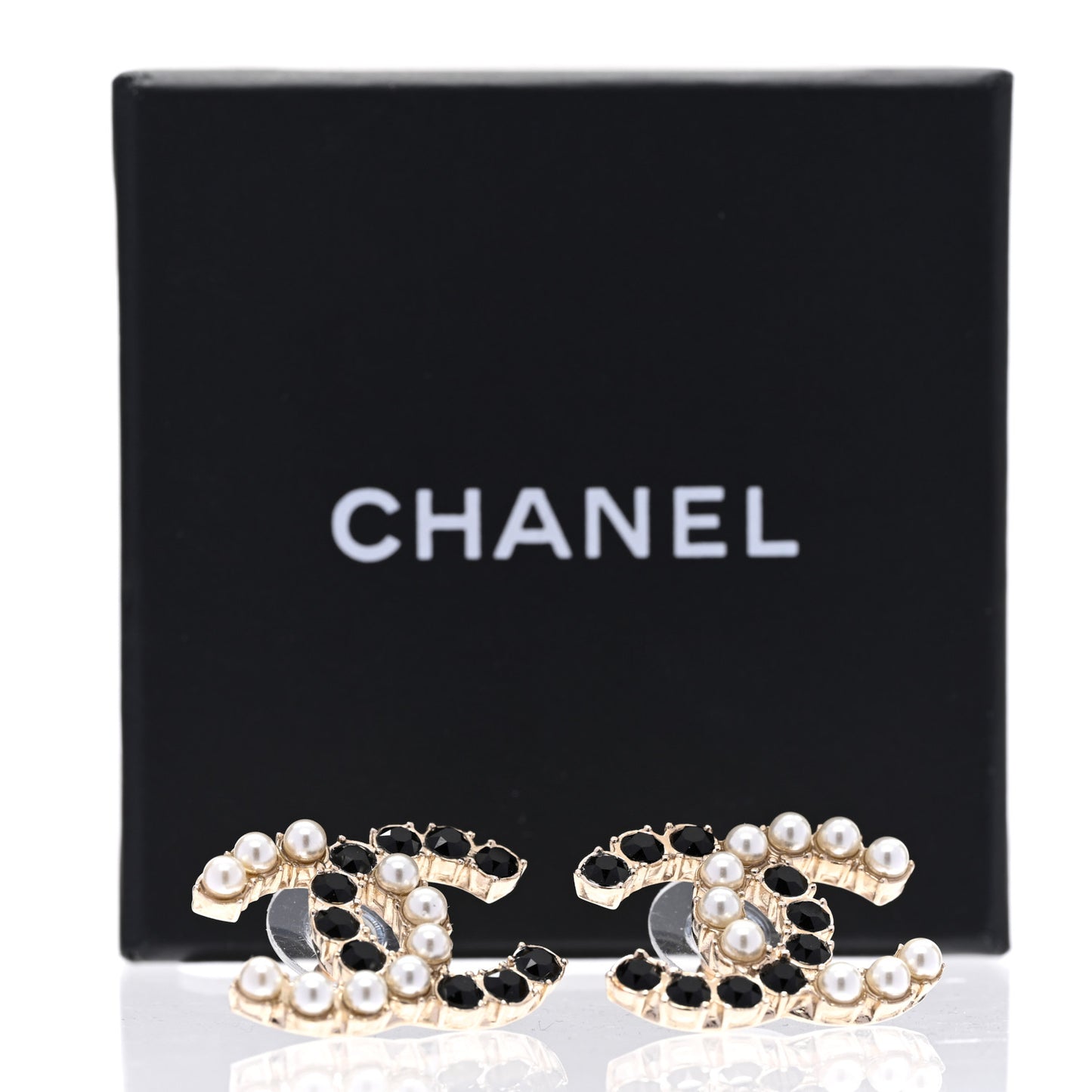 Resin Pearl CC Dazzling Domino Earrings Gold Black