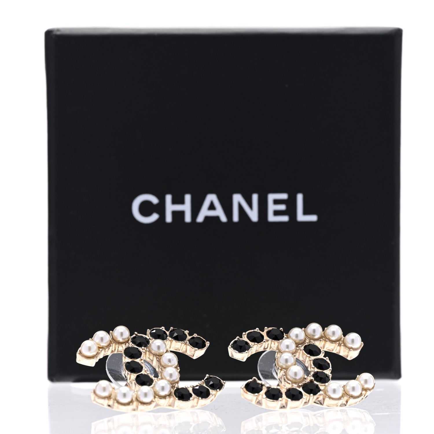 Chanel Resin Pearl CC Dazzling Domino Earrings Gold Black 5 of 5