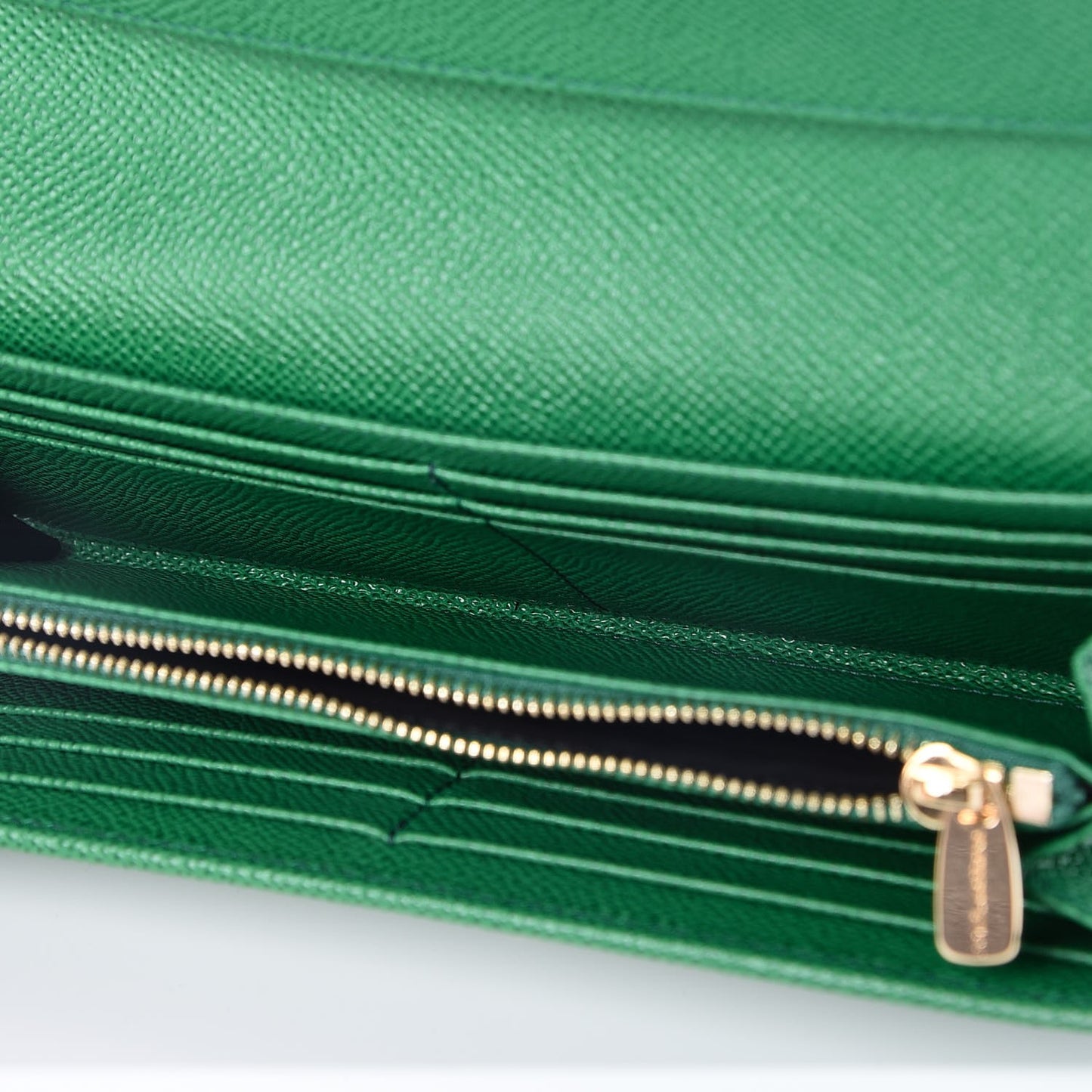 Dauphine Continental Flap Wallet Verde