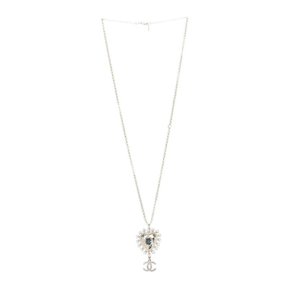 Chanel Pearl CC Chain Heart Medallion Necklace Gold 3 of 5