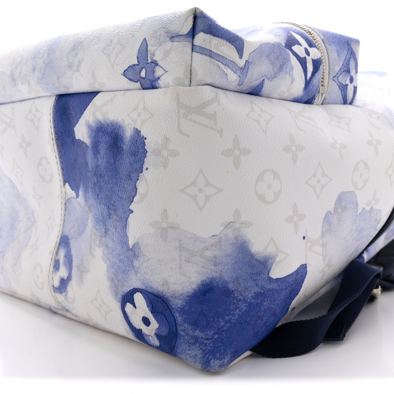 Louis Vuitton Monogram Watercolor Discovery Backpack Blue 1874754 – FASHIONPHILE