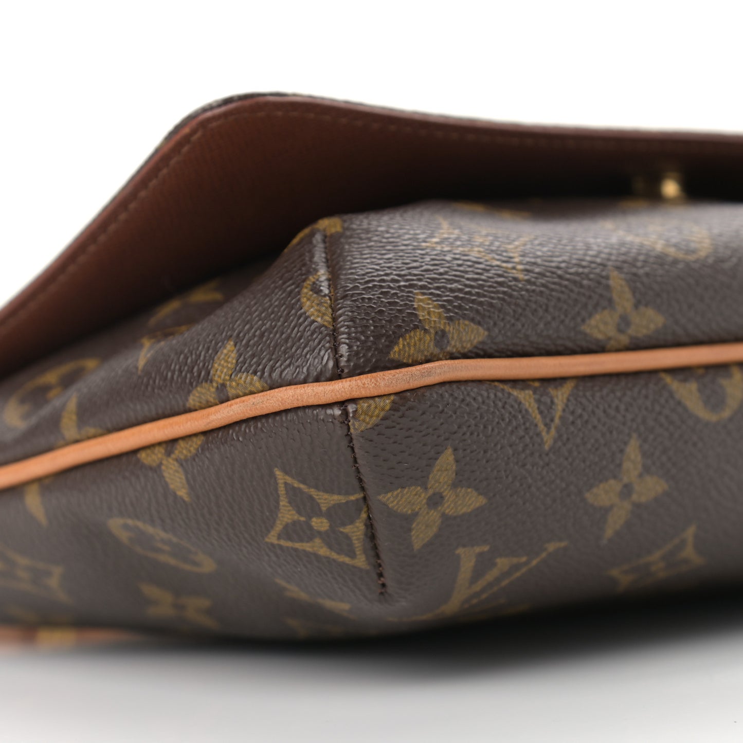 Monogram Musette Tango