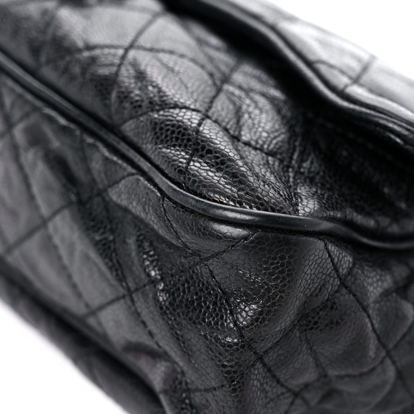 Crumpled Grained Calfskin Quilted Large Shiva Flap Black