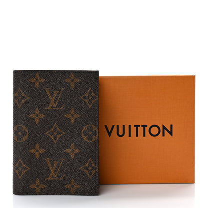 Louis Vuitton Monogram Passport Cover 7 of 7
