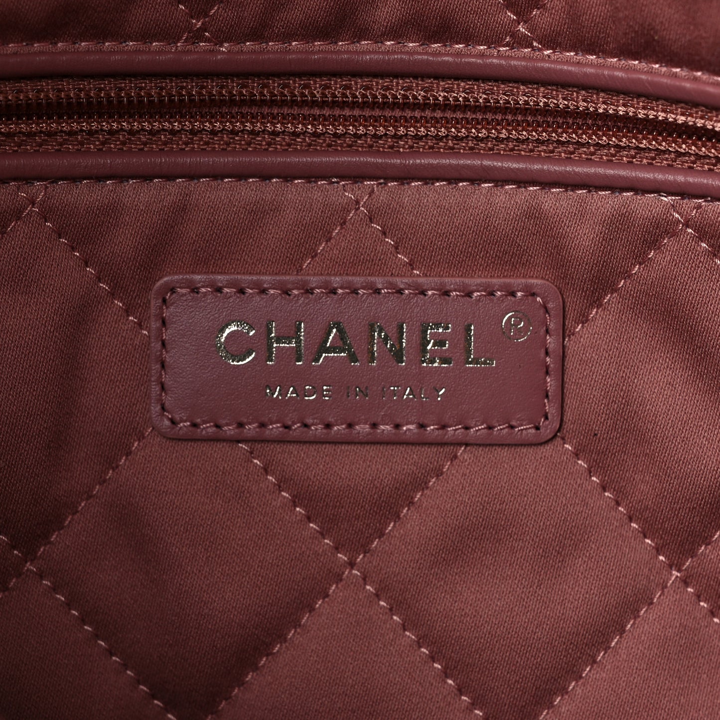 Metallic Calfskin Quilted Small Chanel 22 Pink