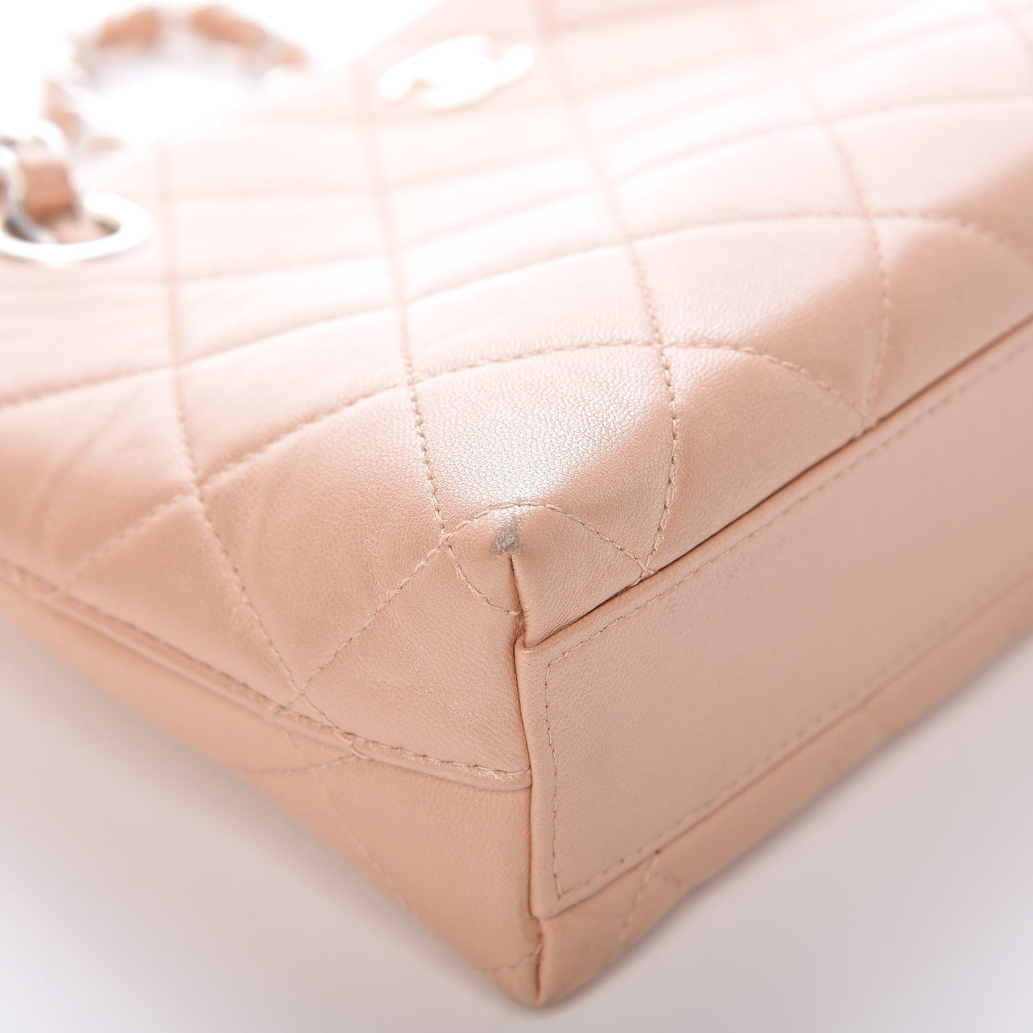 Chanel Lambskin Quilted Pochette Beige Clair 8 of 17