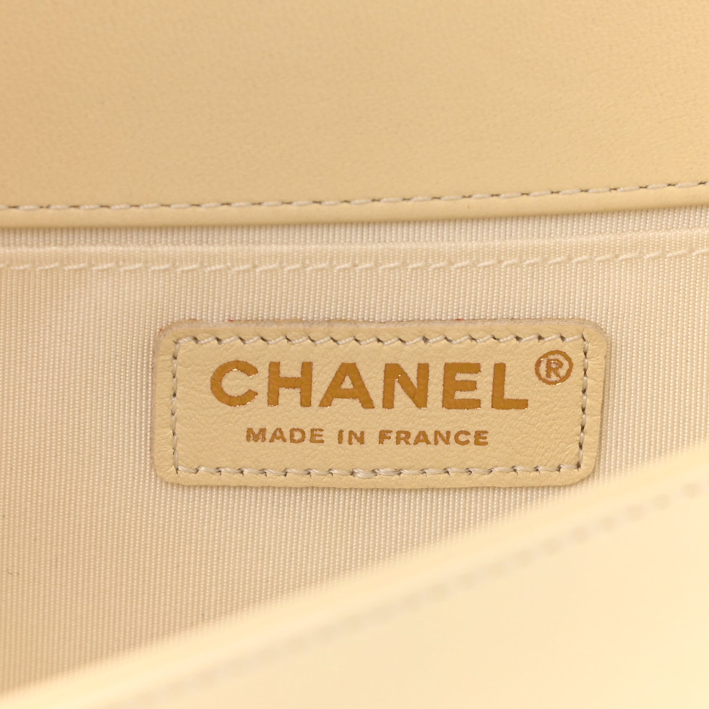Lambskin Quilted Medium Boy Flap White