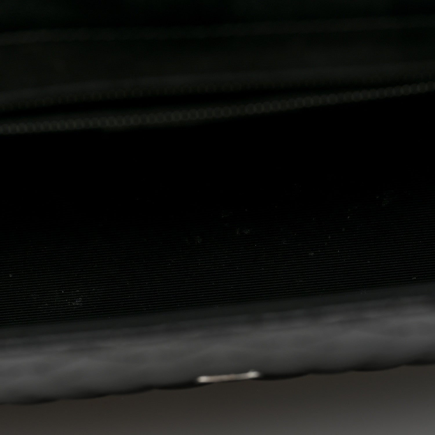 Saint Laurent Grain De Poudre Textured Mixed Matelasse Large Triquilt Monogram Monochrome Satchel Black 5 of 9