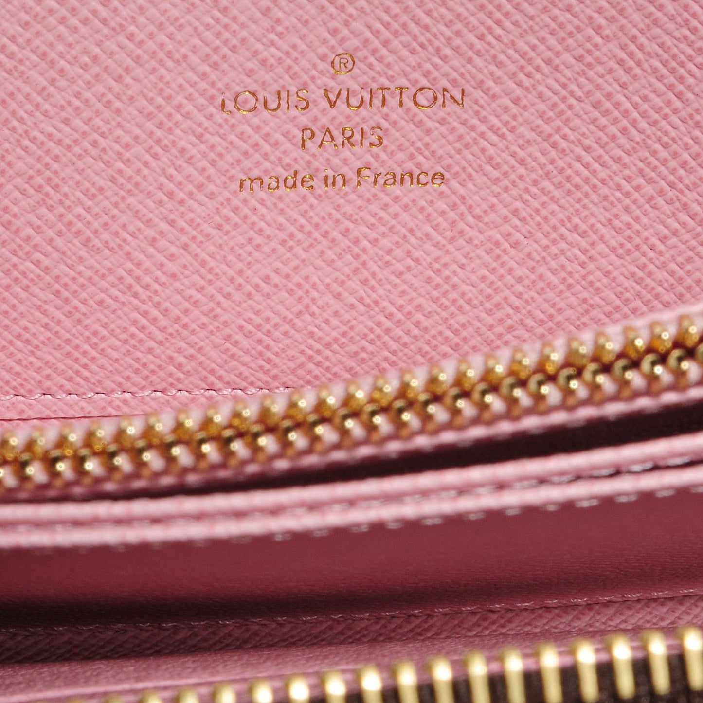 Monogram Capri V Zippy Wallet Rose Ballerine