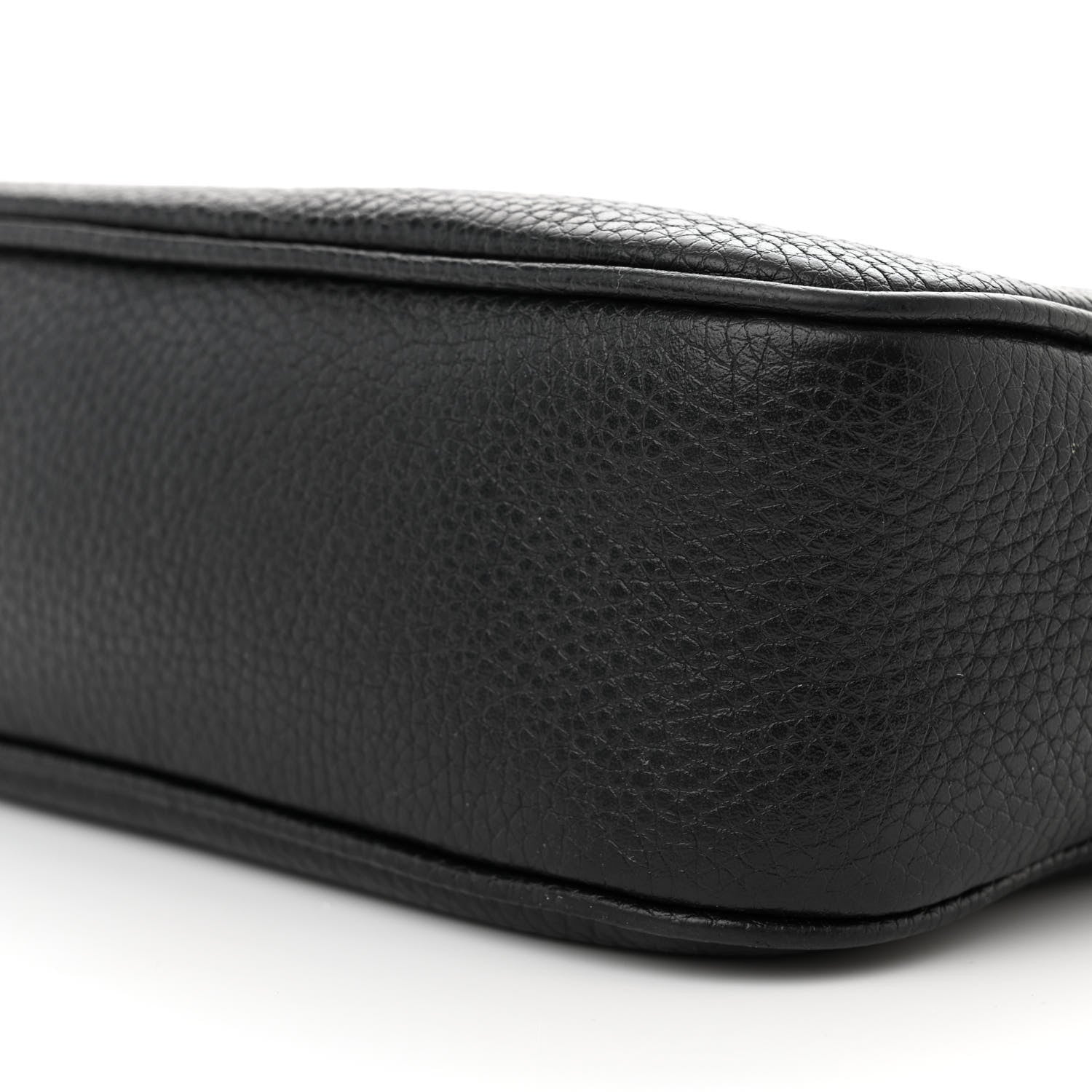 Gucci Pebbled Calfskin Small Soho Disco Bag Black 10 of 17