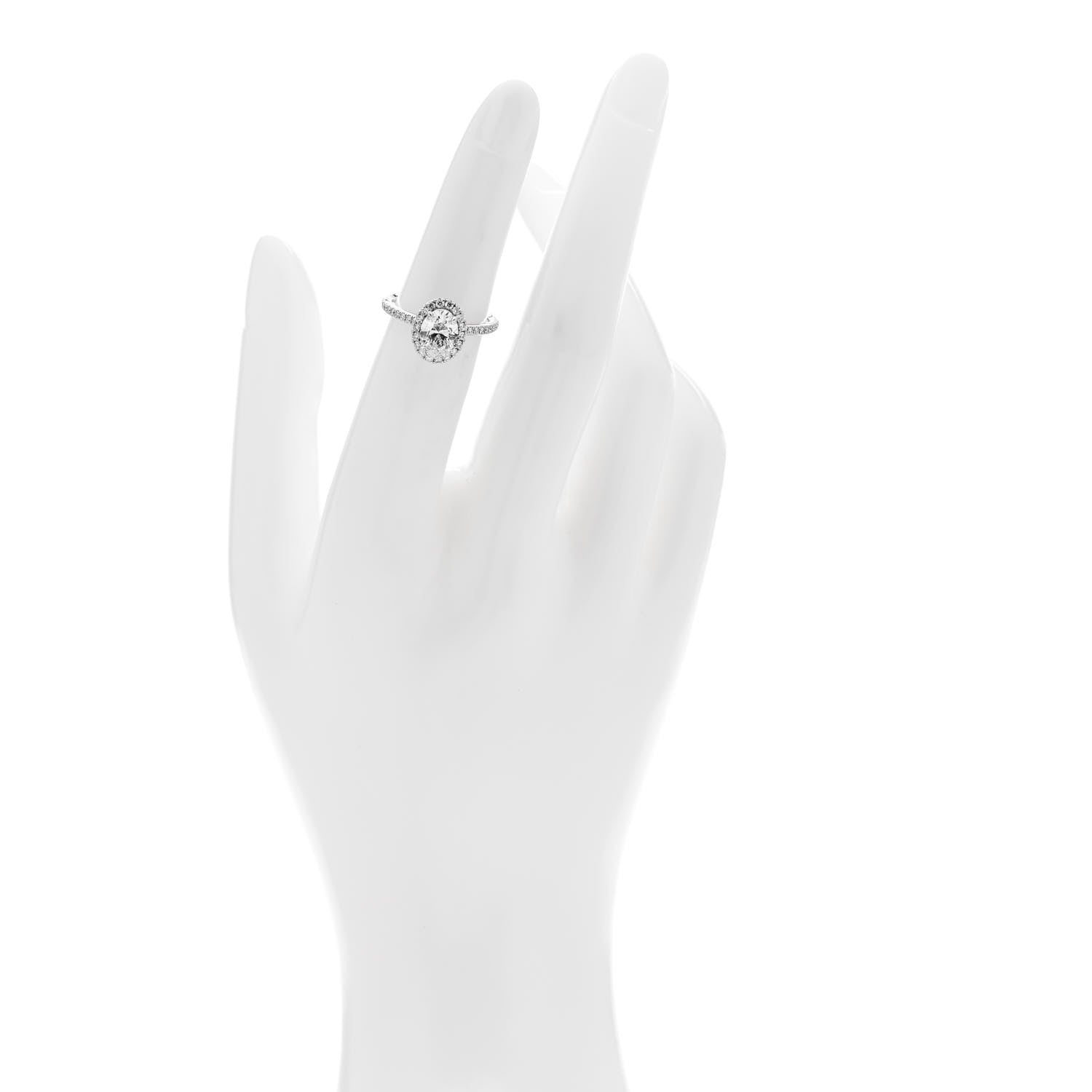 Harry Winston Platinum Diamond 1.02ct The One Oval Shaped Micropave Engagement Ring 48 4.5 2 of 7